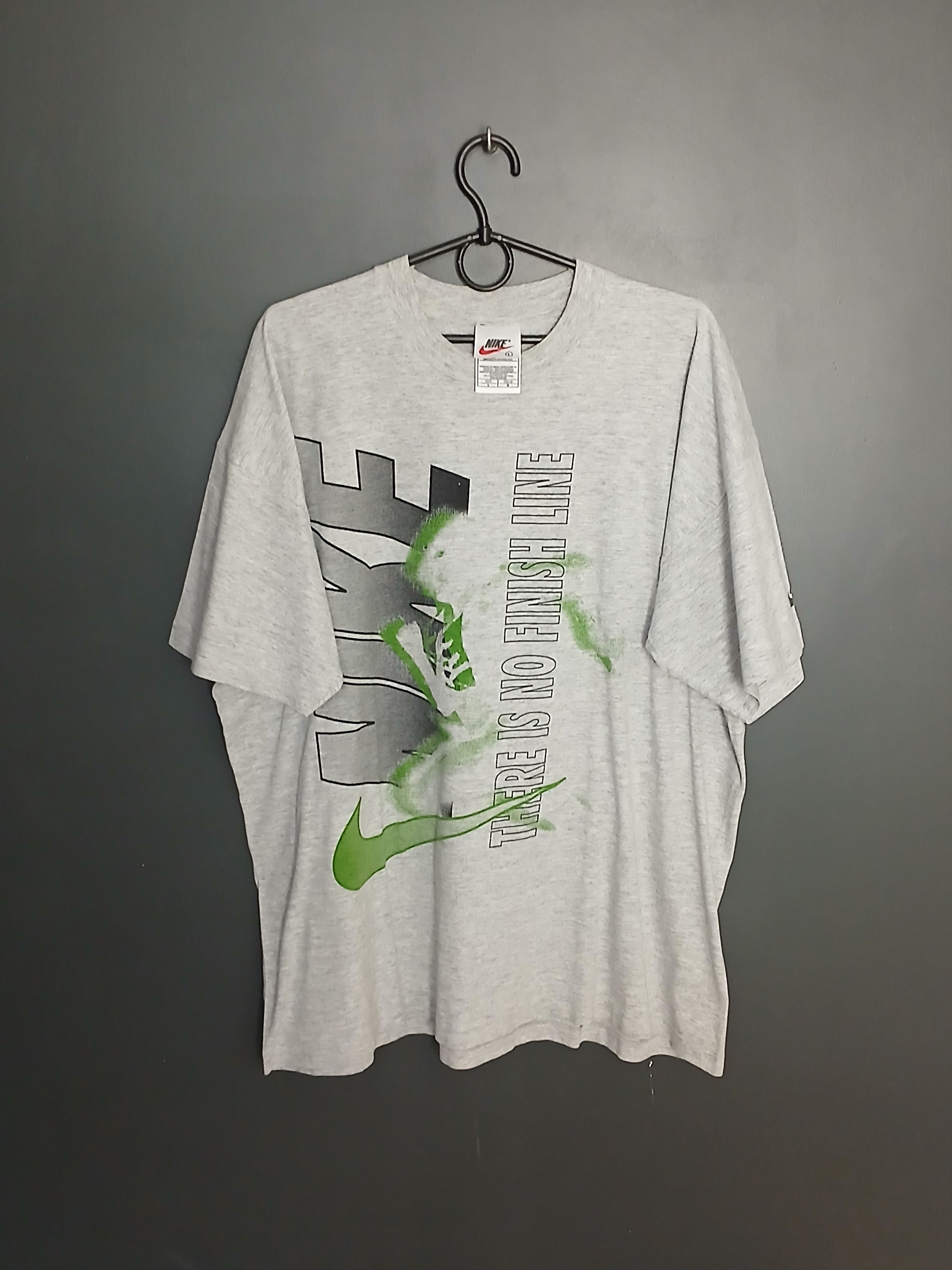 Nike × Vintage Vintage Nike T-Shirt Size US L / EU 52-54 / 3 - 1 Thumbnail
