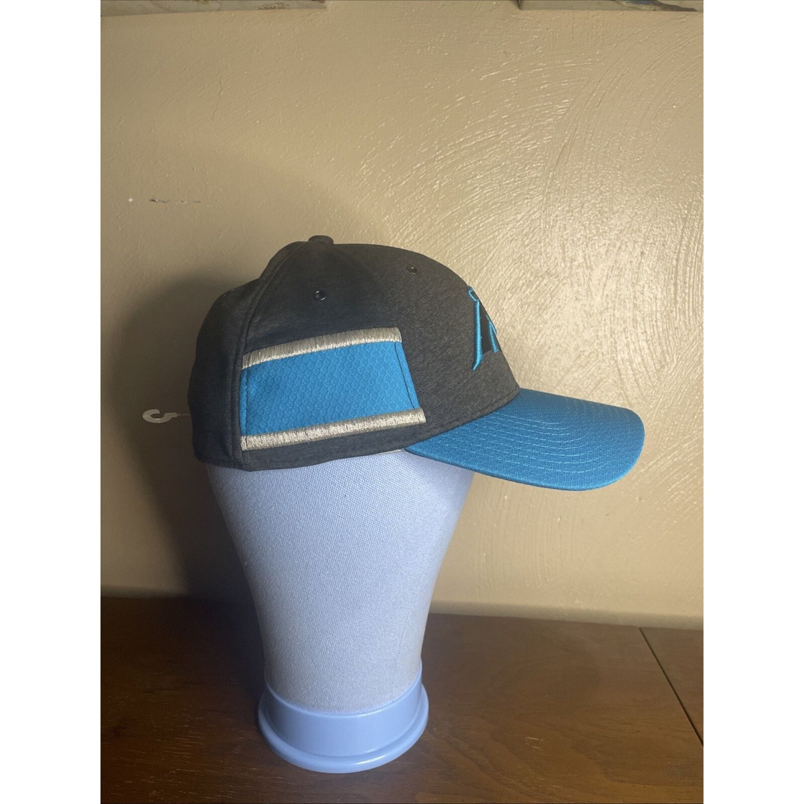 New Era Carolina Panthers New Era 39thirty Flex Fitted Hat Cap M-L Size US L / EU 52-54 / 3 - 3 Thumbnail