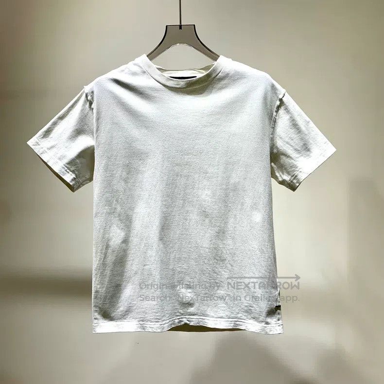 Louis Vuitton Louis Vuitton Solid Crew Neck Pullover Instruction Label S Size US S / EU 44-46 / 1 - 4 Thumbnail