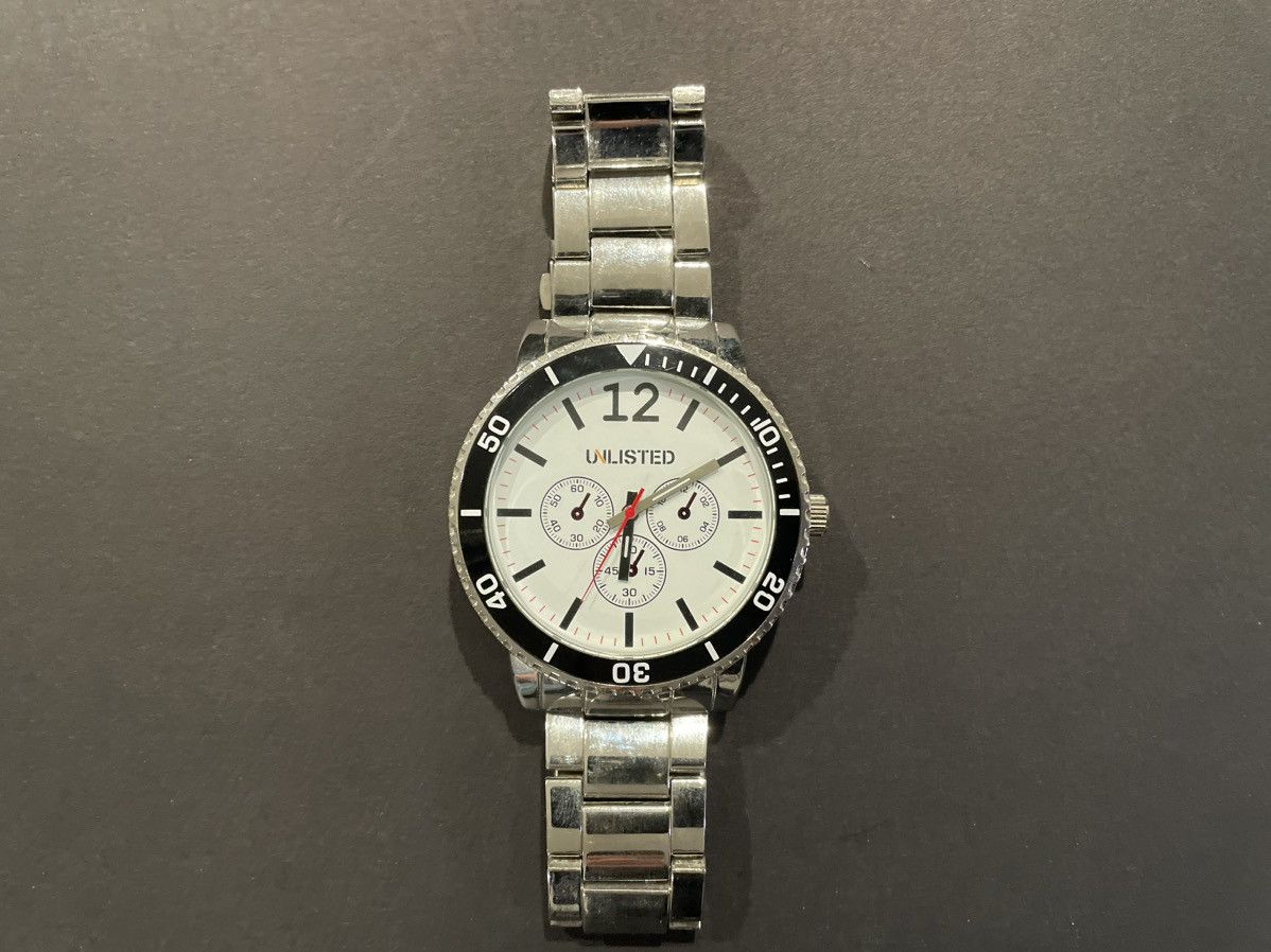 Kenneth Cole Kenneth Cole Unlisted Watch *DEAD BATTERY* Size ONE SIZE - 1 Thumbnail