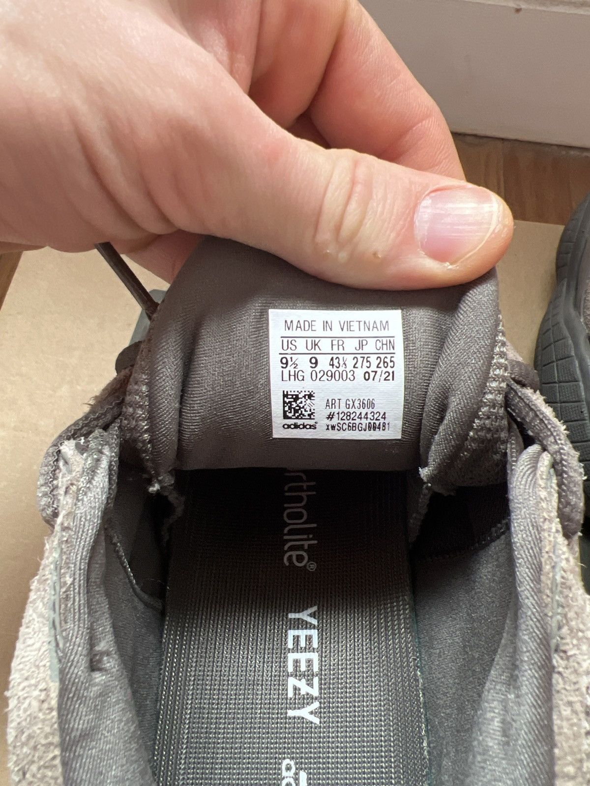 Adidas × Yeezy Adidas Yeezy 500 Clay Brown Size US 9.5 / EU 42-43 - 5 Thumbnail