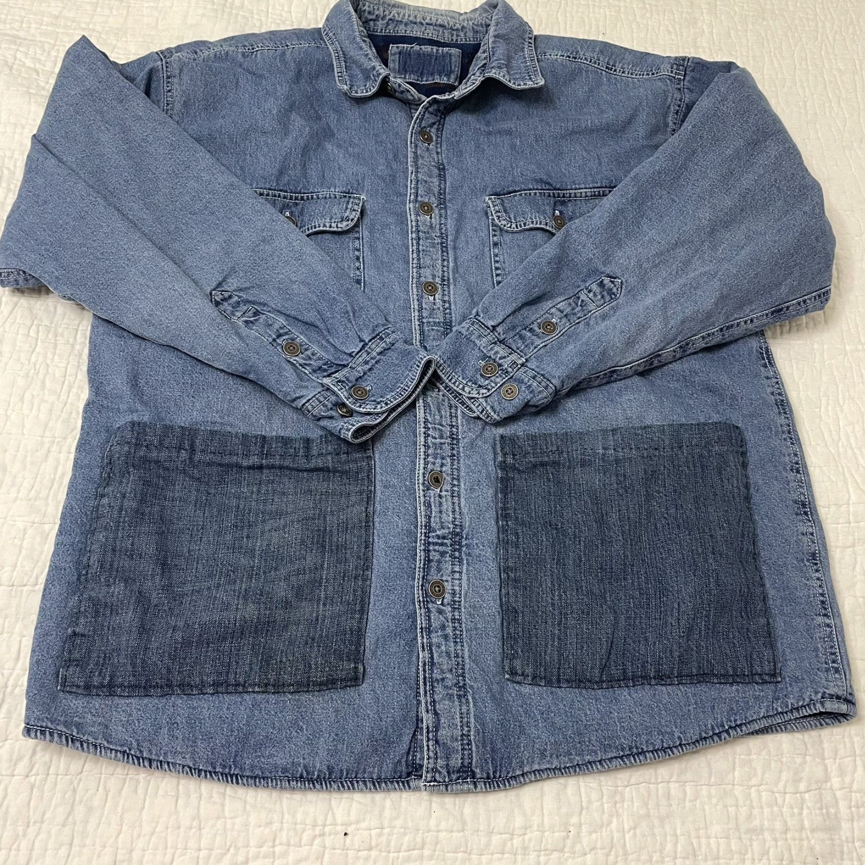 Levi's VINTAGE Levi's Trucker Jacket Denim Plaid Lined Blanket Fleece Large Size L Unisex Adults Blues USA 90s Grunge Customized Size US 33 - 3 Thumbnail