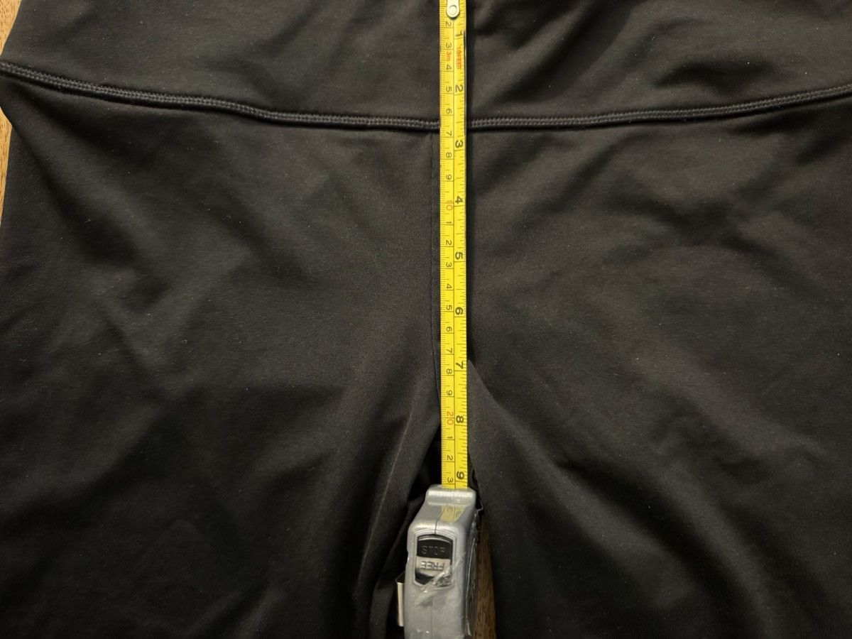 Nordstrom Zella Black Capri Leggings Womens M Athletic Size 30" / US 8 / IT 44 - 6 Thumbnail