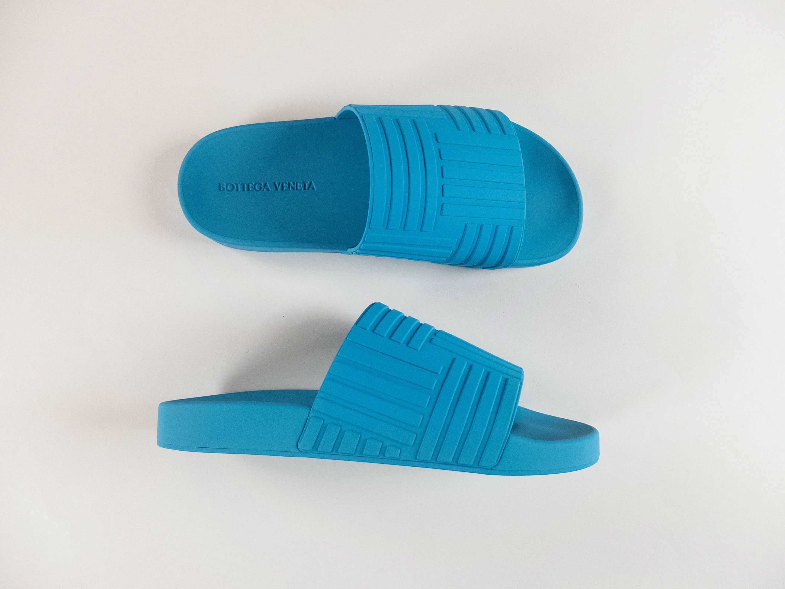 Bottega Veneta BOTTEGA VENETA Slides Amalfi blue rubber slide sandals 9 42 Size US 9 / EU 42 - 1 Thumbnail