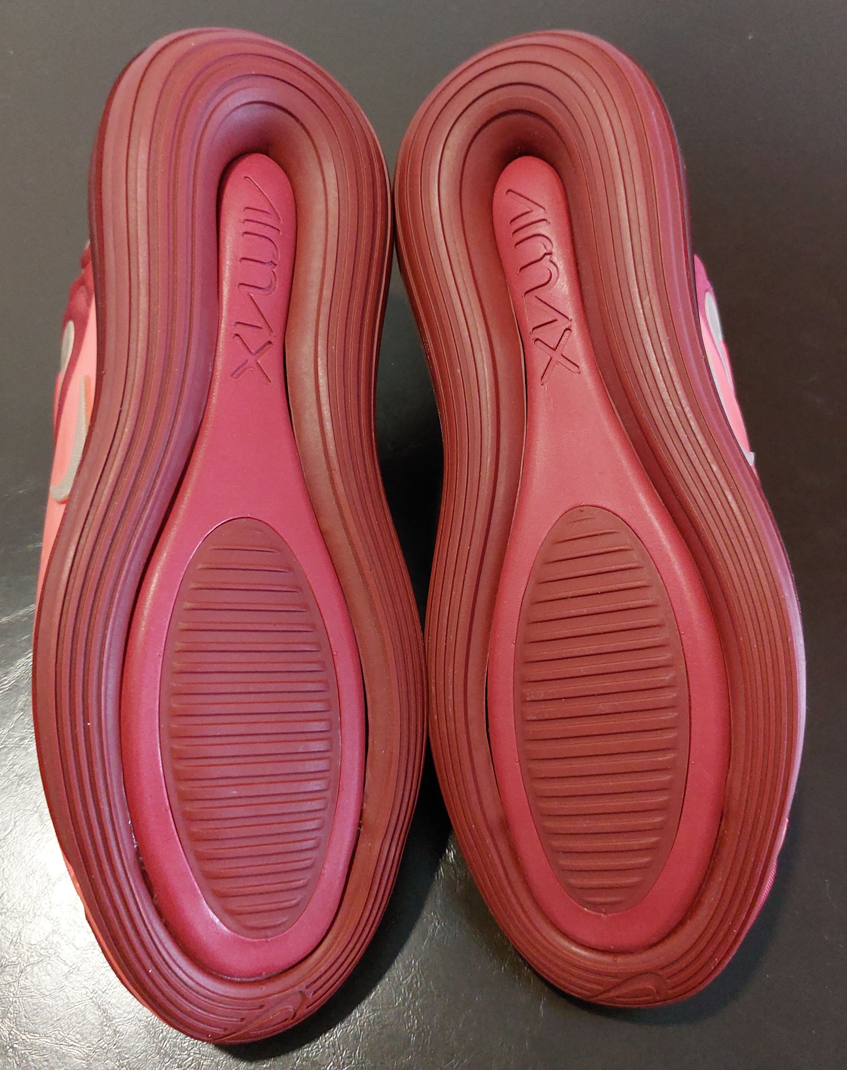 Nike Nike Air Max 720 Iron Man (GS) Size US 6 / EU 39 - 4 Thumbnail