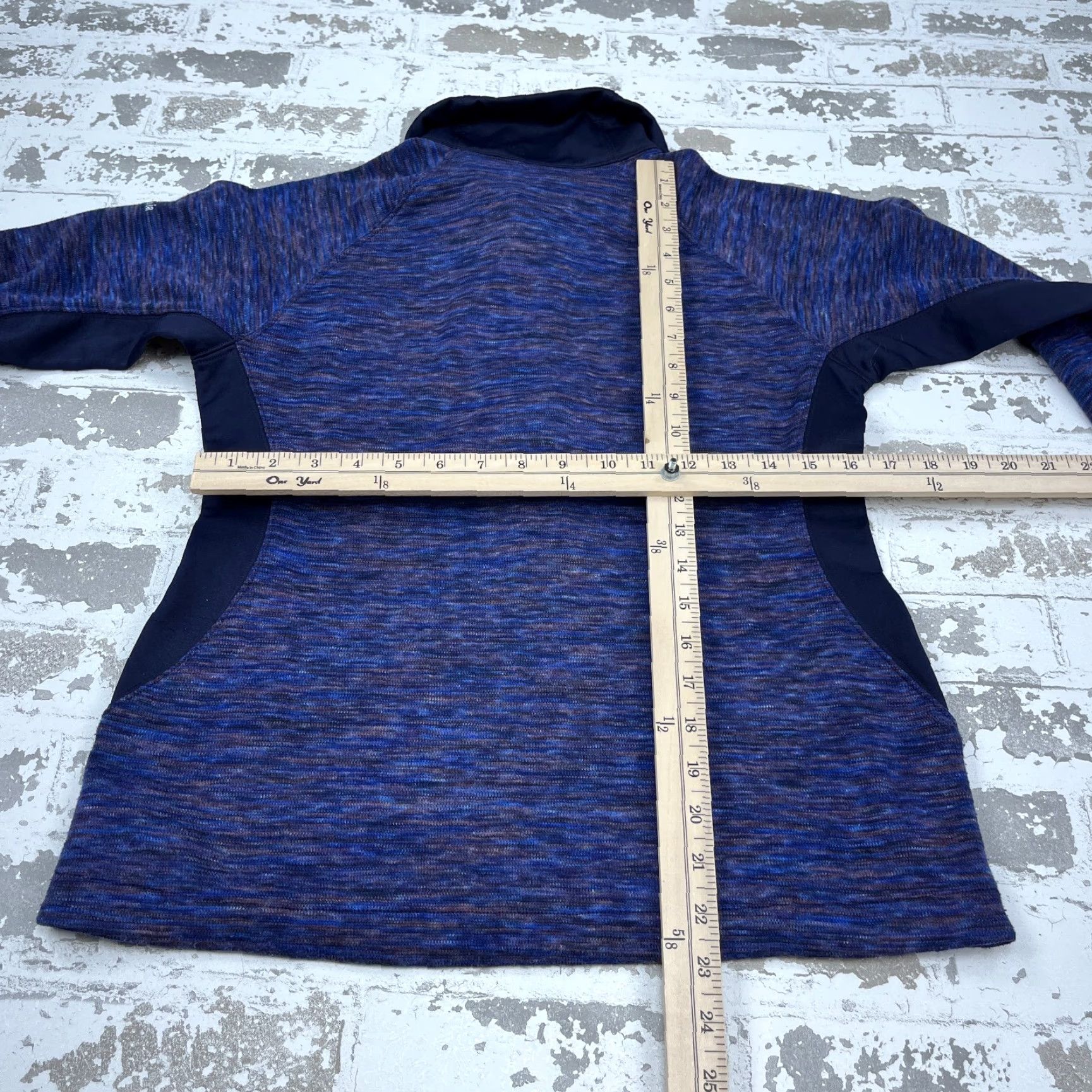 Vintage Columbia Sweater Women Medium Purple Pullover 1/2 Zip Mock Neck All Seasons Lightweight Size M / US 6-8 / IT 42-44 - 7 Thumbnail