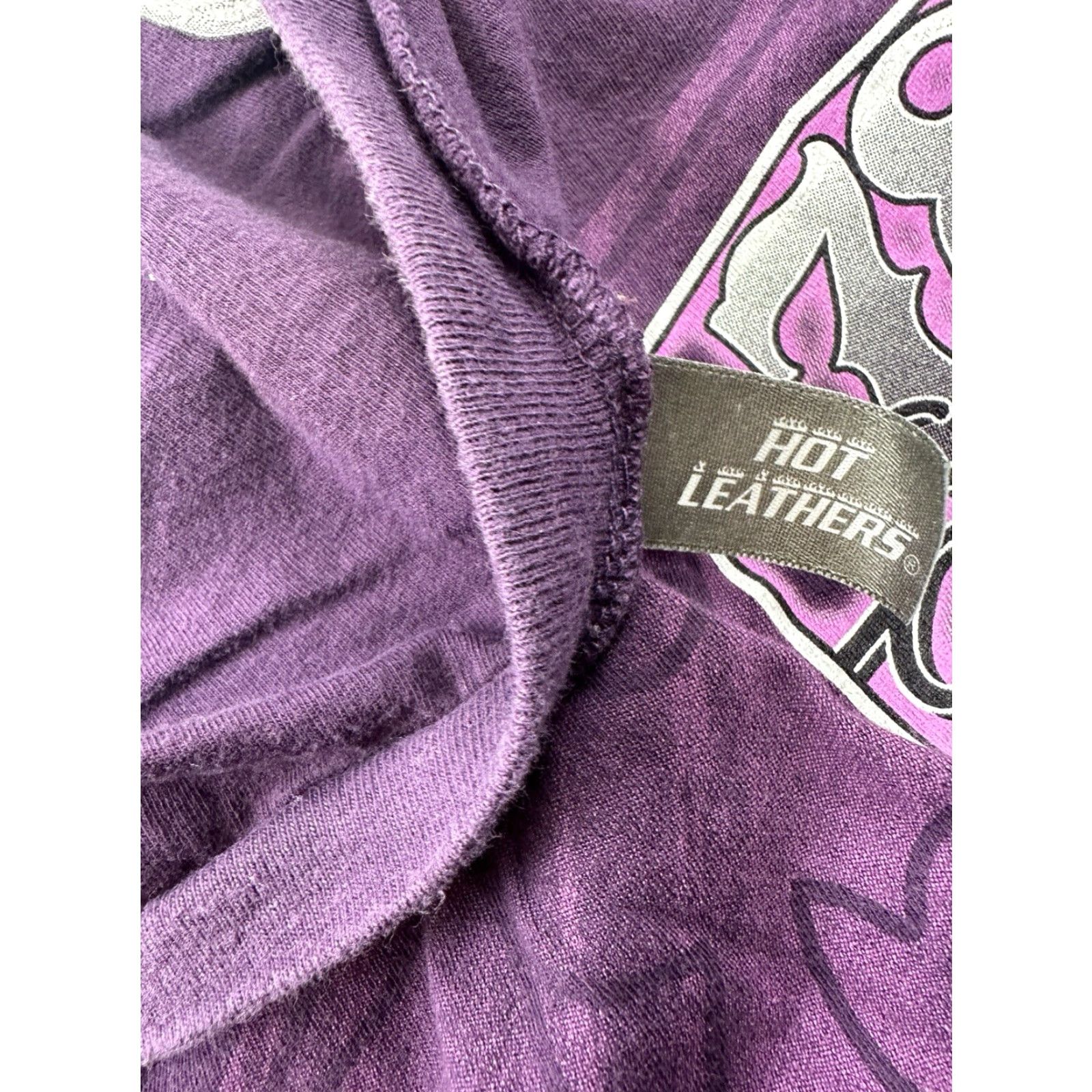 Vintage VINTAGE Hot Leathers Sturgis Shirt Womens Medium Purple Long Sleeve V-Neck Motorcycle Rally 2018 Size M / US 6-8 / IT 42-44 - 5 Thumbnail