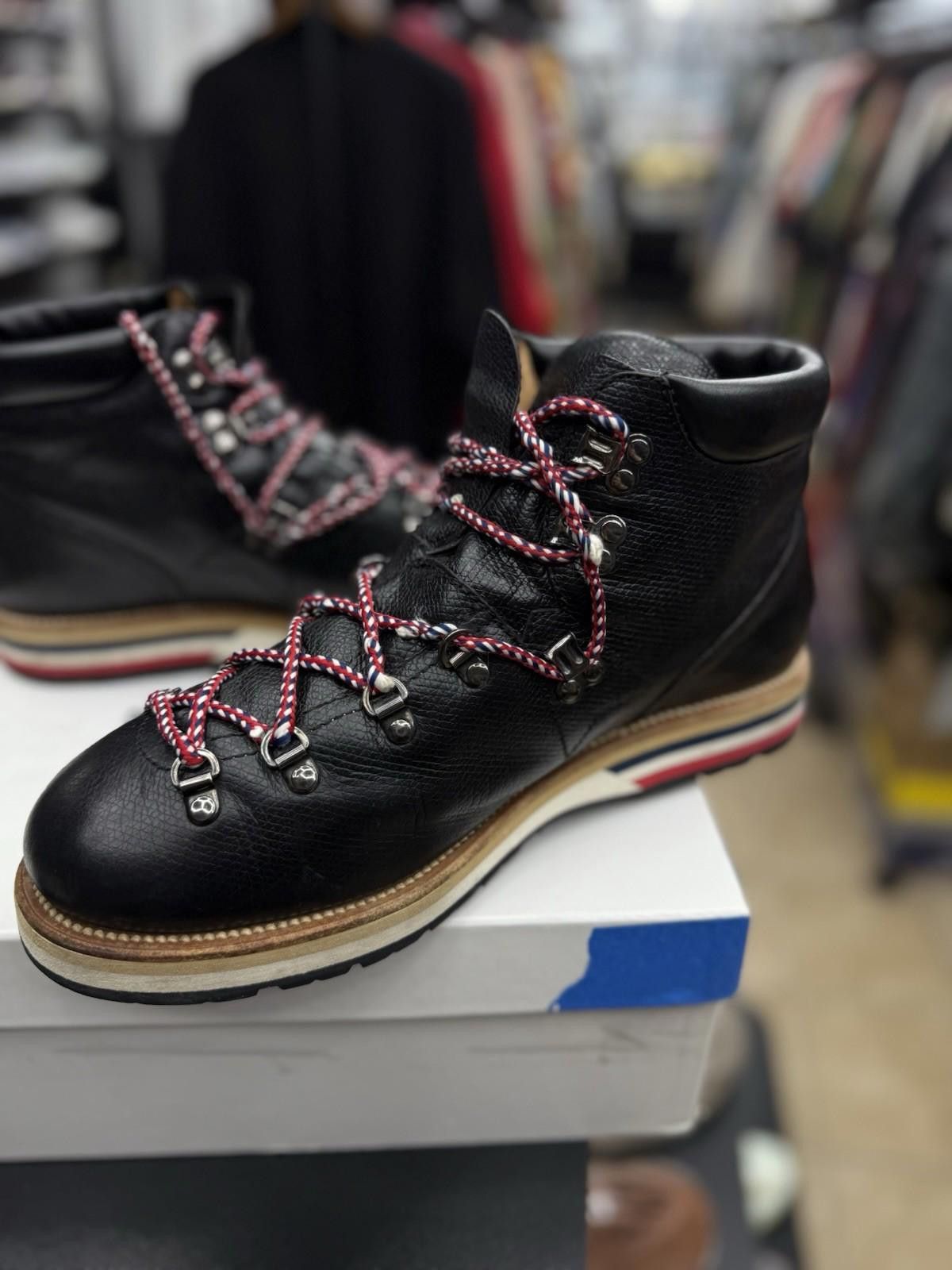 Moncler MONCLER Blanche Ankle Hiking Winter Boots Leather 44EU/11US Size US 11 / IT 41 - 10 Thumbnail