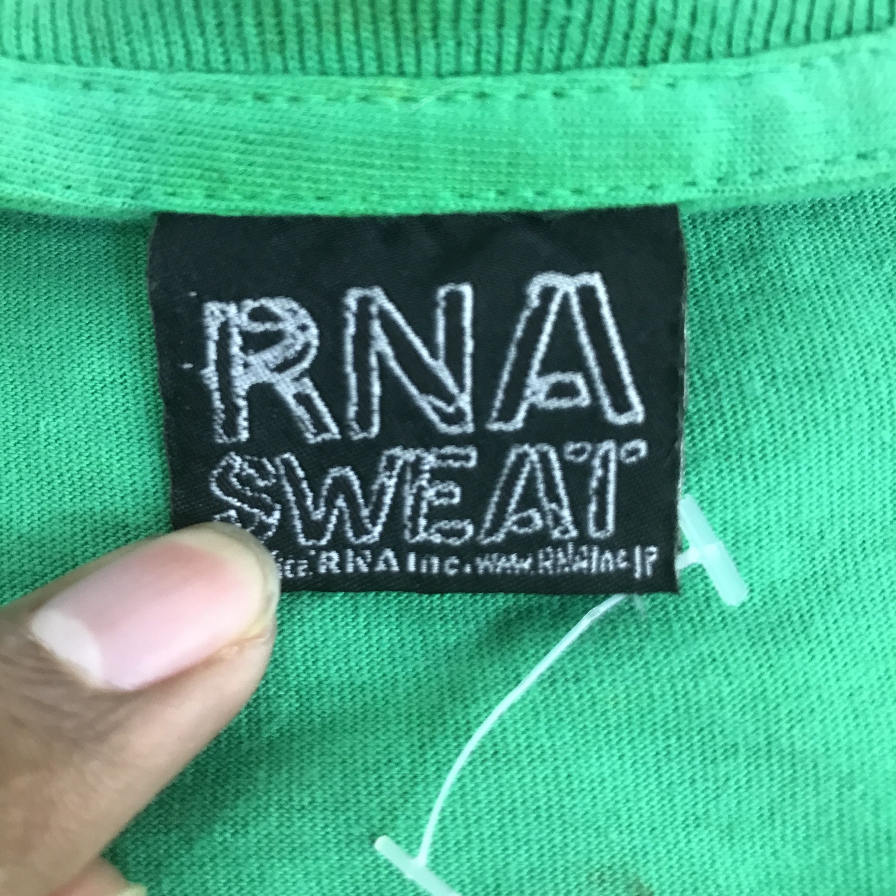 Japanese Brand Rna x big beach t-shirt K117B8 Size US M / EU 48-50 / 2 - 8 Thumbnail