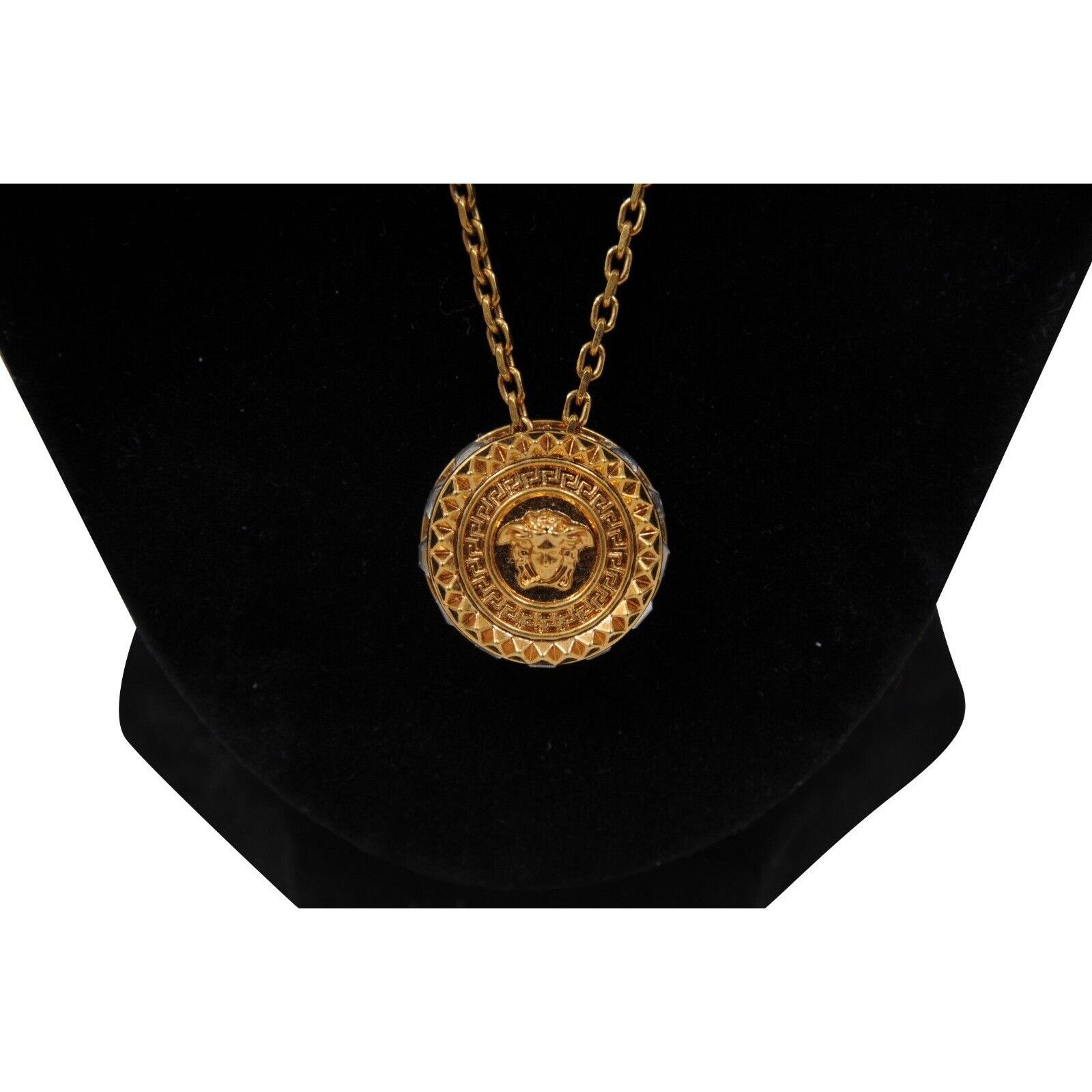 Versace Medusa Head Logo Pendant Necklace Gold Crystals Rope Size ONE SIZE - 7 Thumbnail