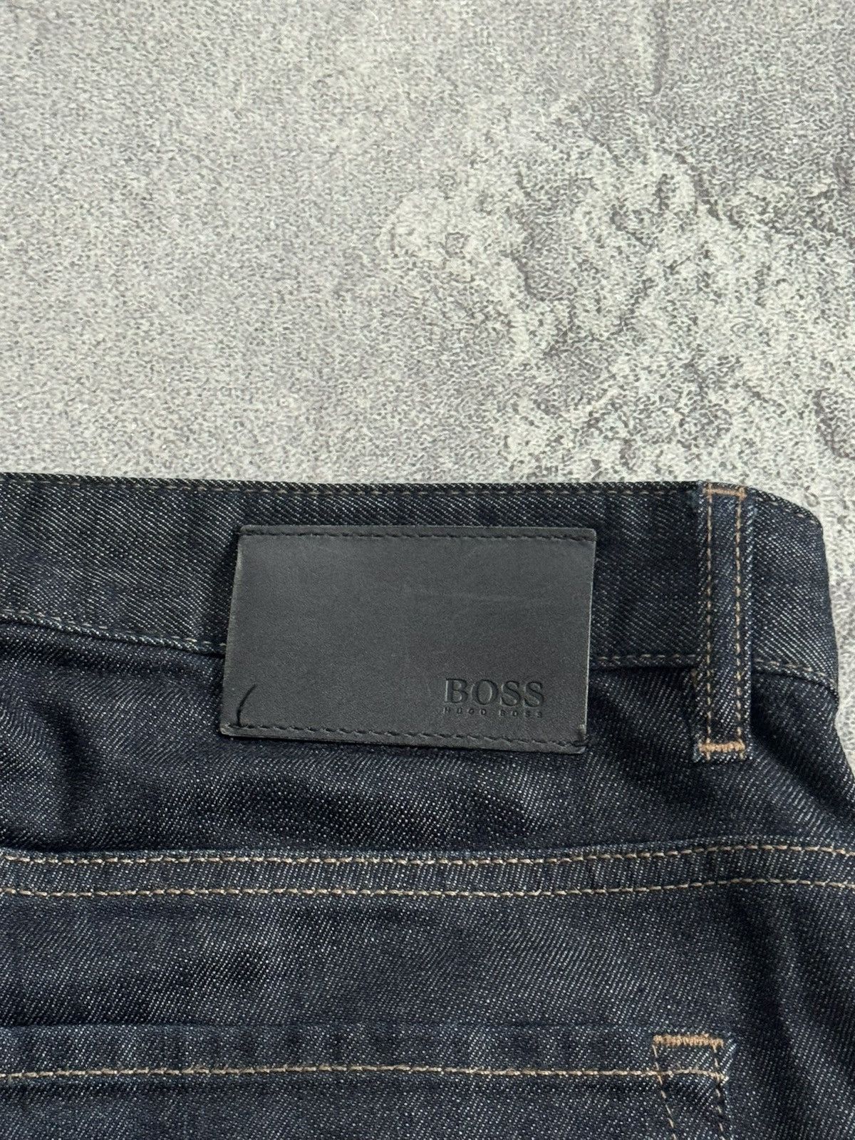 Hugo Boss Hugo Boss 32/30 dark blue denim pants jeans trousers 👖 Size US 32 / EU 48 - 4 Thumbnail