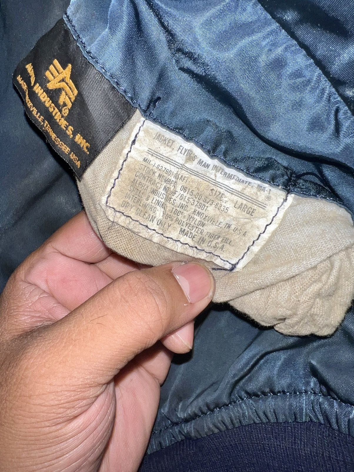 Alpha Industries × Vintage VINTAGE ALPHA INDUSTRIES MA-1 REVERSIBLE BOMBER JACKET Size US L / EU 52-54 / 3 - 13 Thumbnail