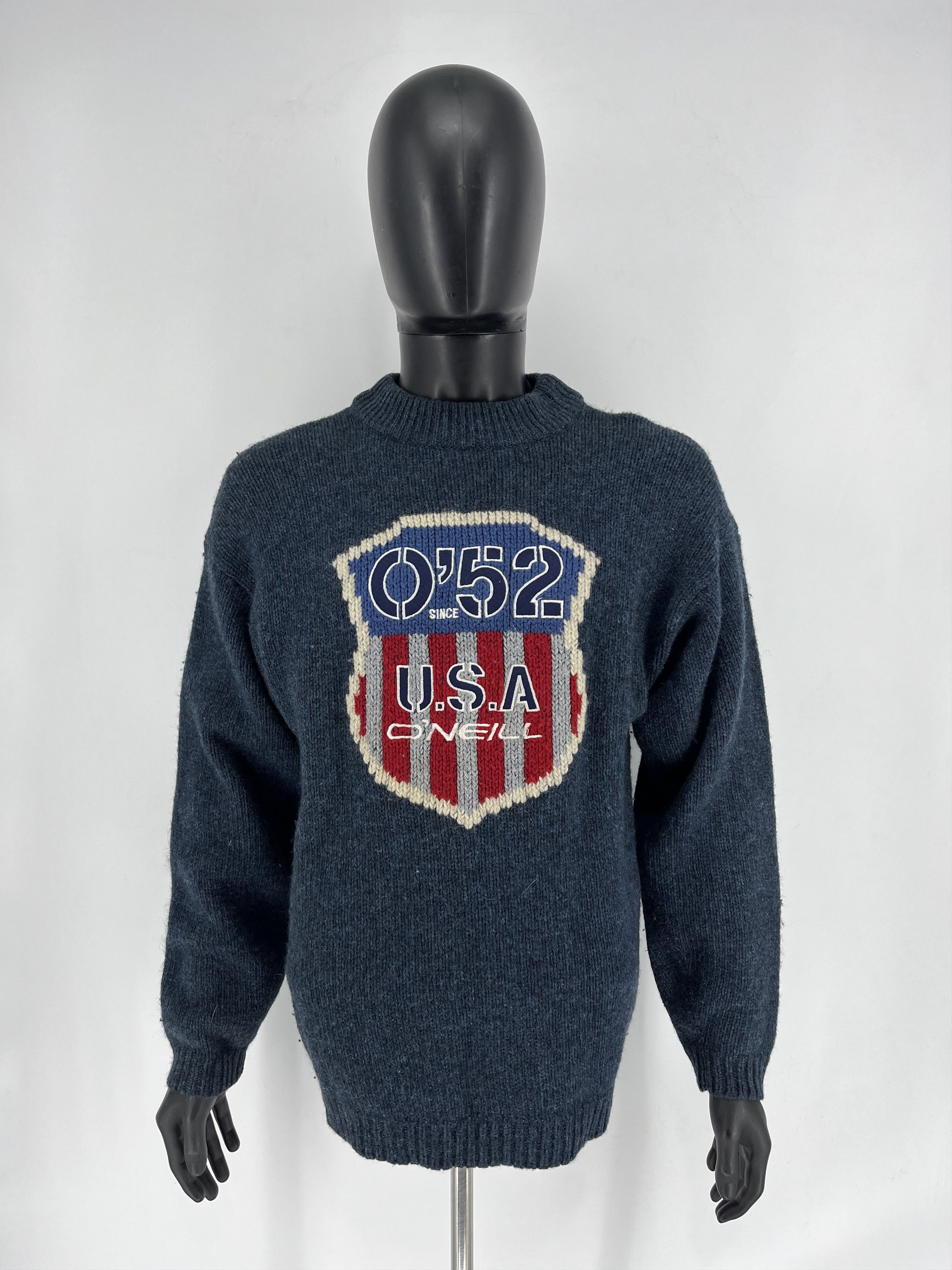 O'Neill × Vintage ONeill blue Knitted Jumper with embroidered spell-out on Size US M / EU 48-50 / 2 - 3 Thumbnail