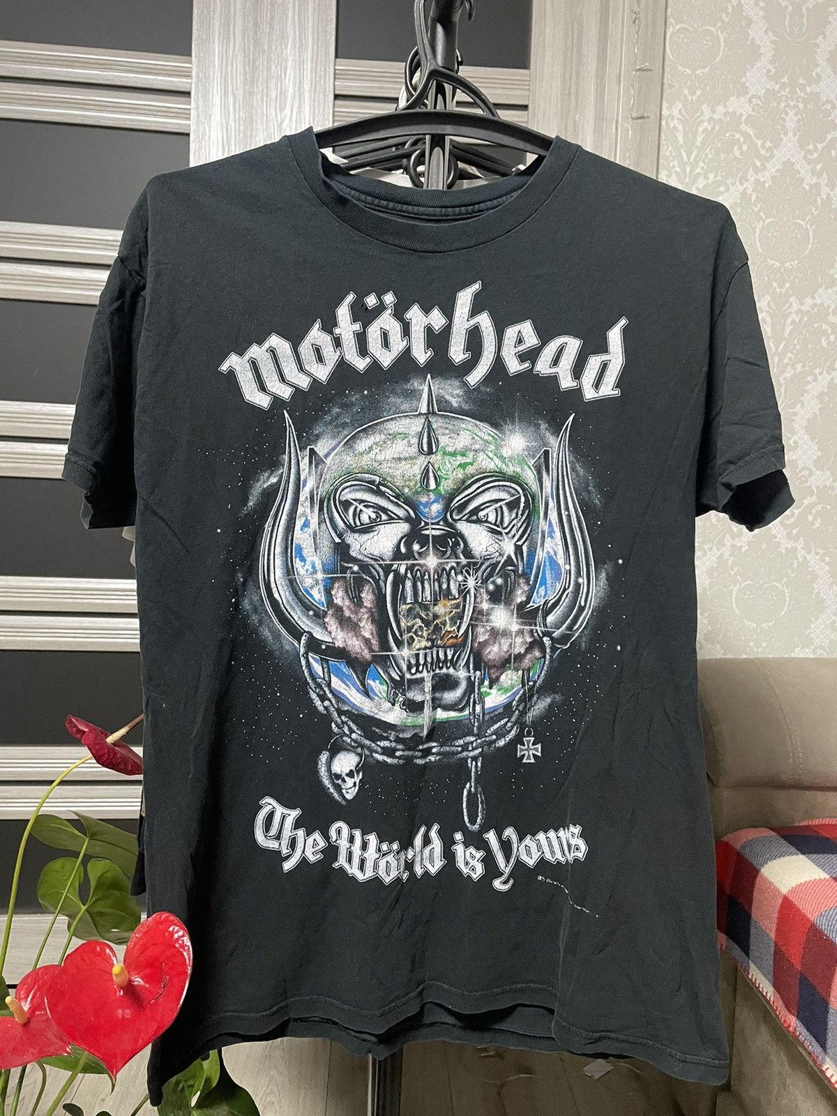 Band Tees Vintage Motörhead The World Is Yours Tour 2011 Rock Band Tee Size US XXL / EU 58 / 5 - 1 Thumbnail