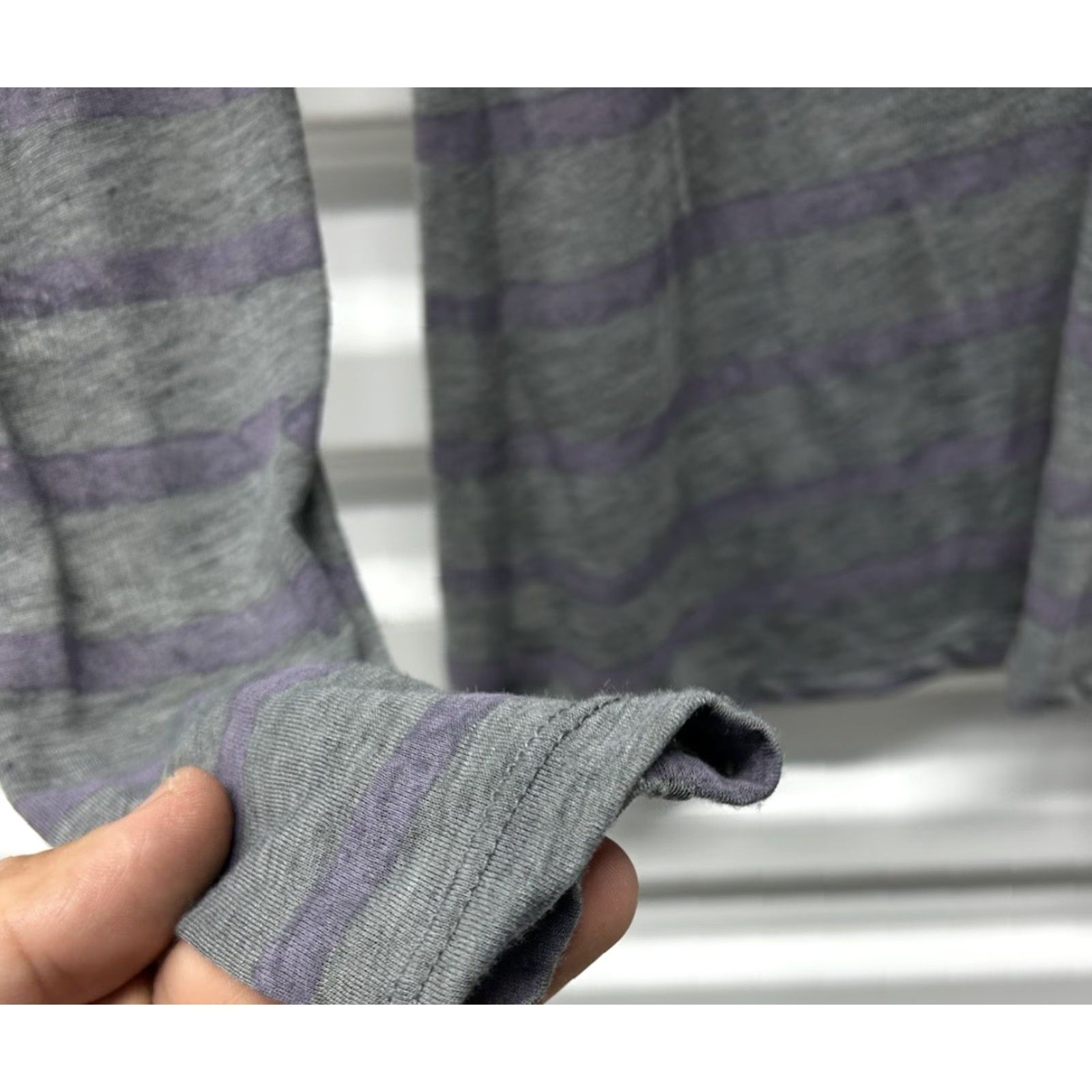 Theory Womens Theory Jackson Grey/Purple Stripe Ultra Thin LongSleeve Blouse Top Size S Size S / US 4 / IT 40 - 5 Thumbnail
