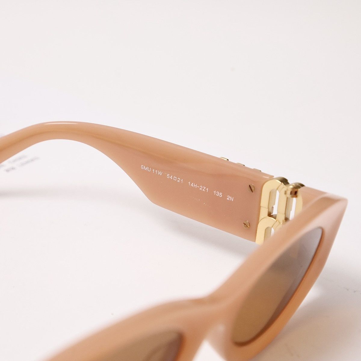 Miu Miu MIU MIU 0MU 11WS SUNGLASSES Size ONE SIZE - 4 Thumbnail