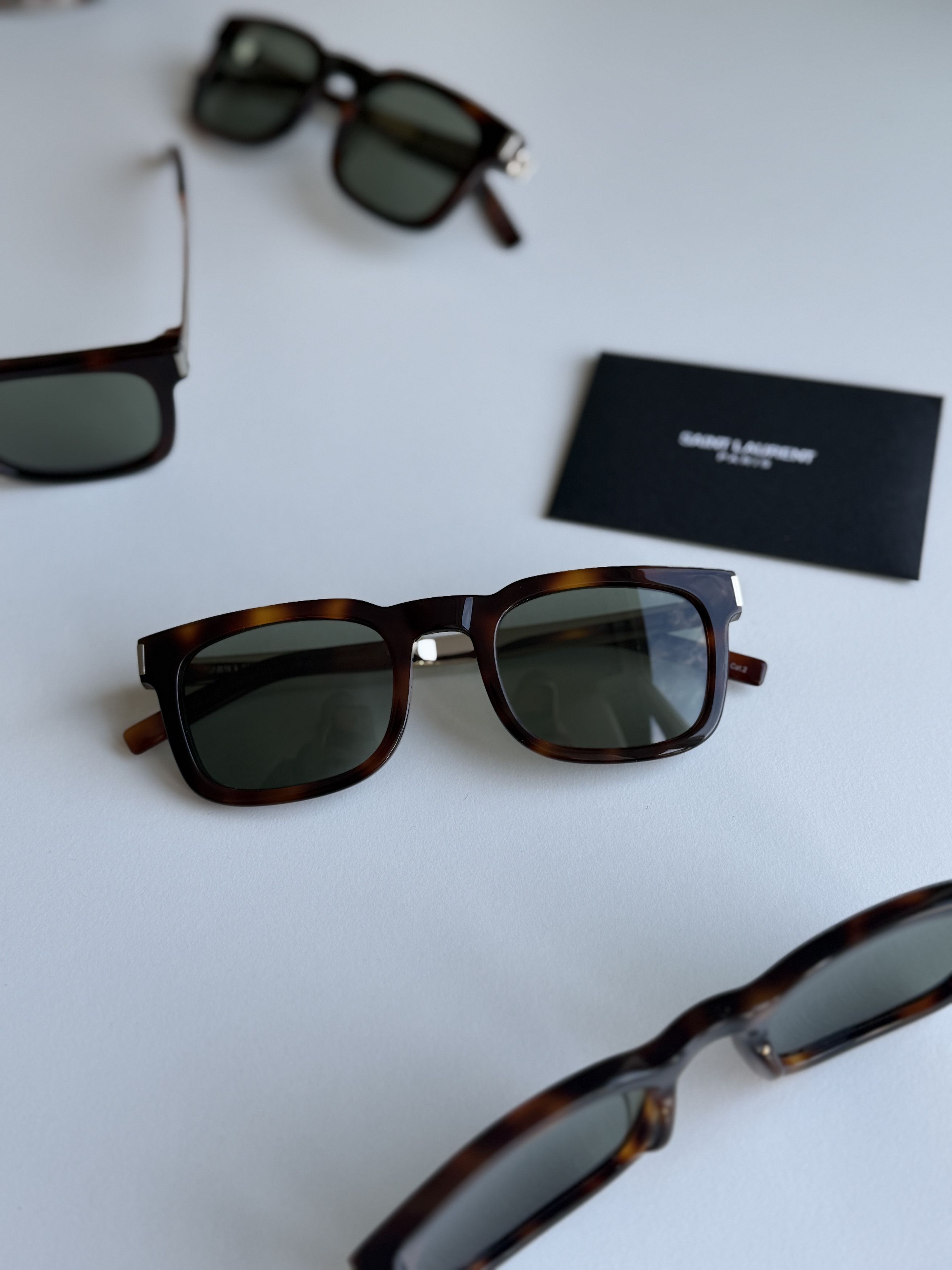 Saint Laurent Paris Saint Laurent sunglasses Size ONE SIZE - 12 Thumbnail