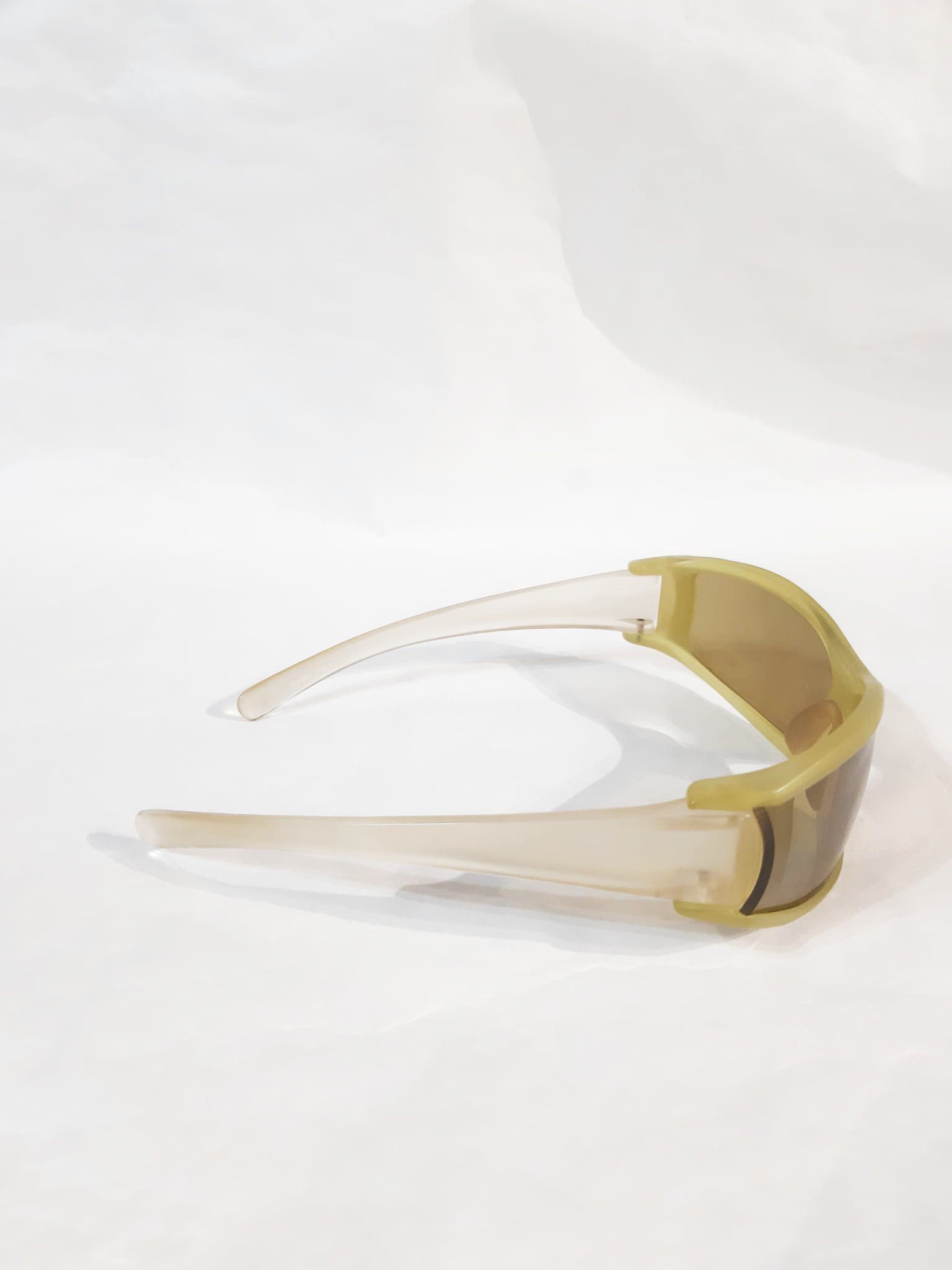 Prada Prada SS 2000 Transparent Yellow Neon Sunglasses Size ONE SIZE - 4 Thumbnail