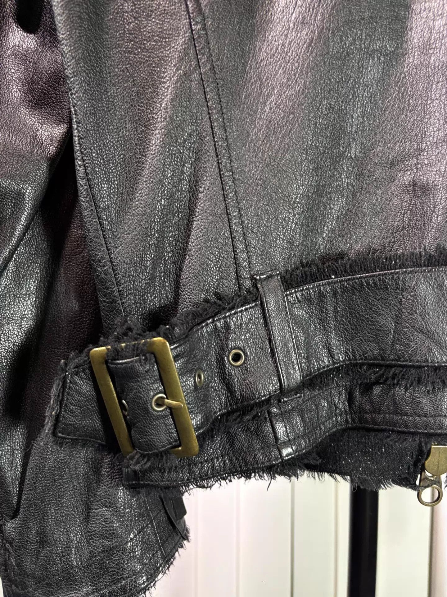 Katharine Hamnett London Katharine Hamnett 00s Frayed Leather Jacket Size US S / EU 44-46 / 1 - 3 Thumbnail