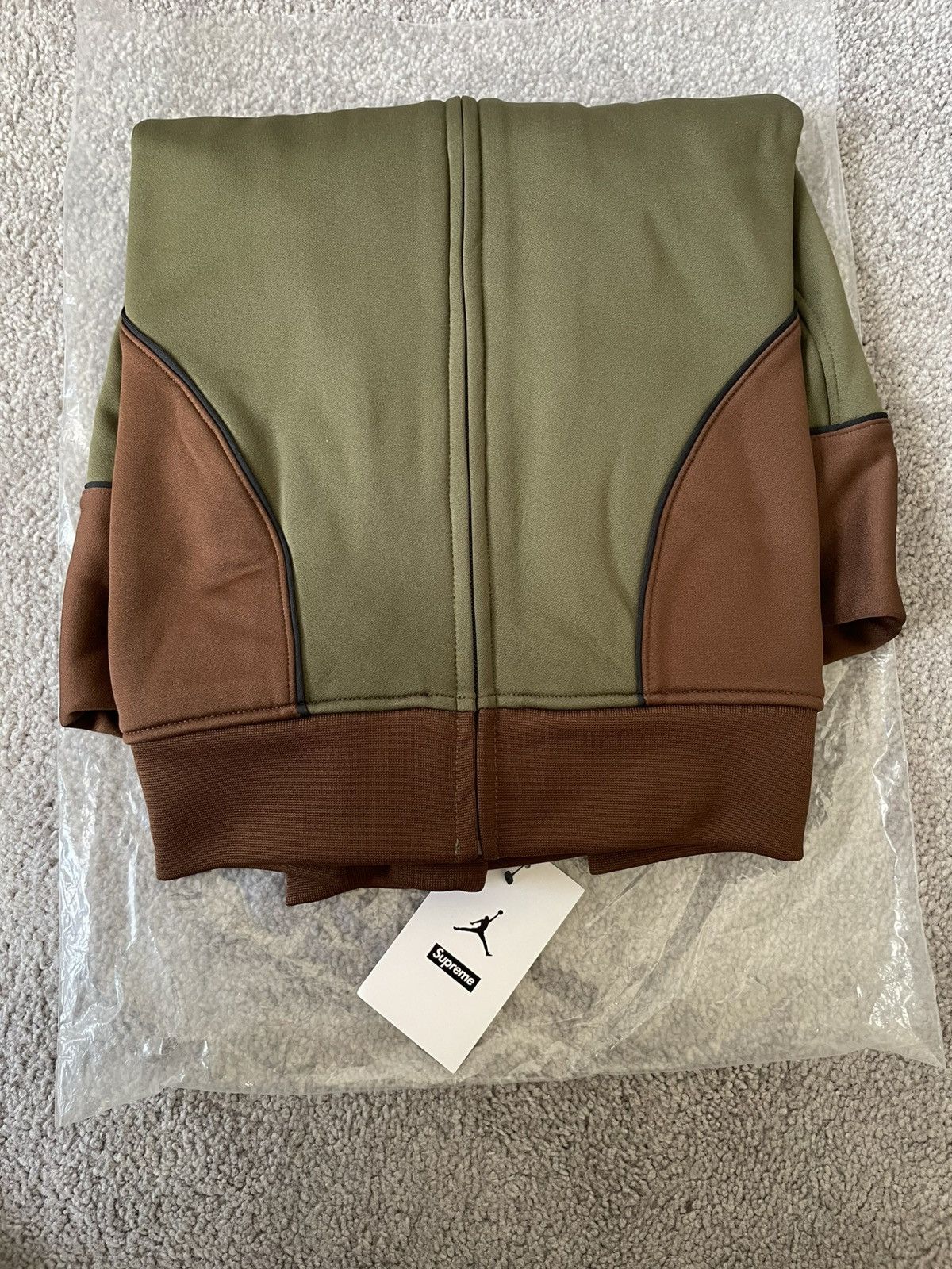 Jordan Brand × Supreme Supreme x Jordan Tricot Track Jacket Olive Small Size US S / EU 44-46 / 1 - 4 Thumbnail