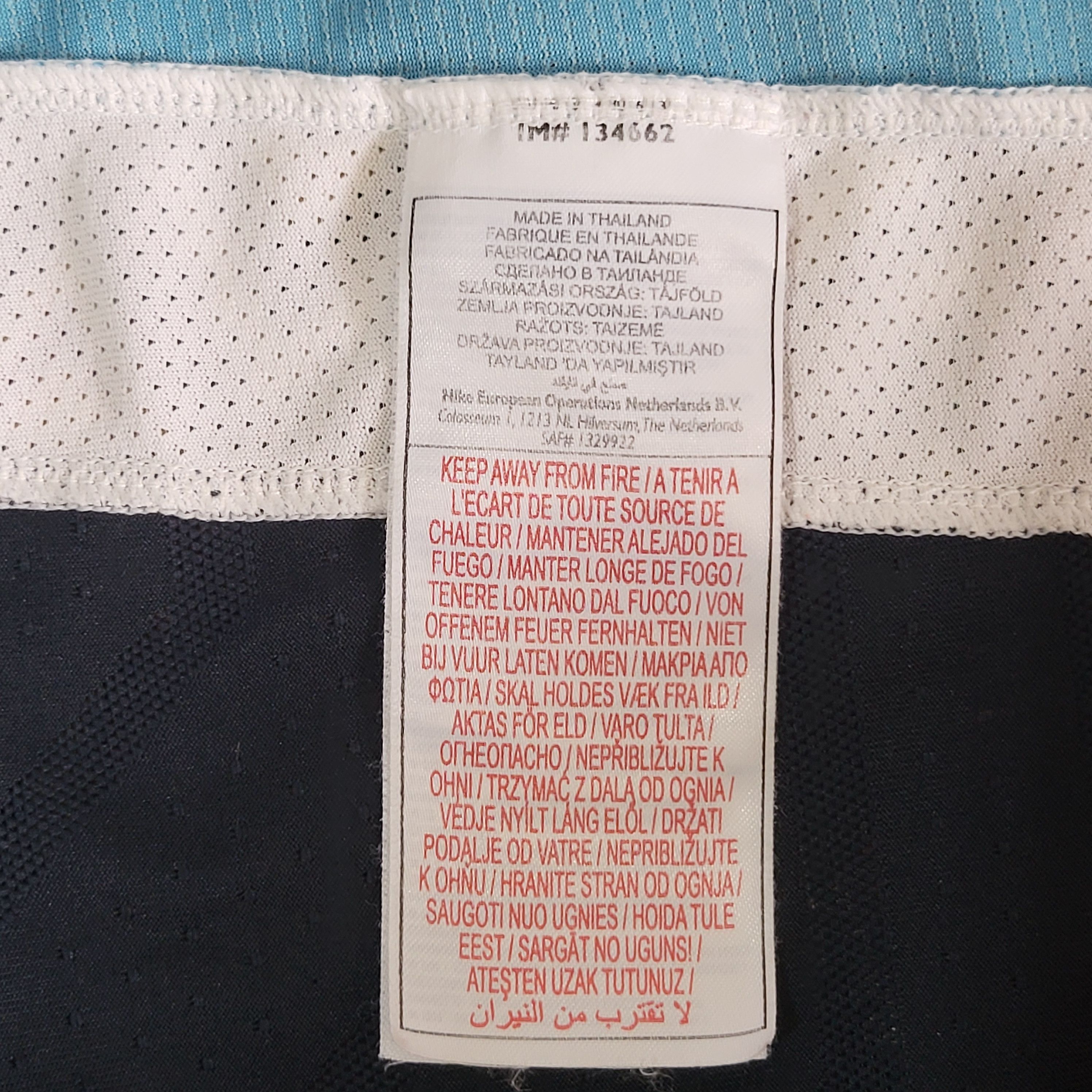 Nike Nike Air vintage T-Shirt size M Size US M / EU 48-50 / 2 - 7 Thumbnail