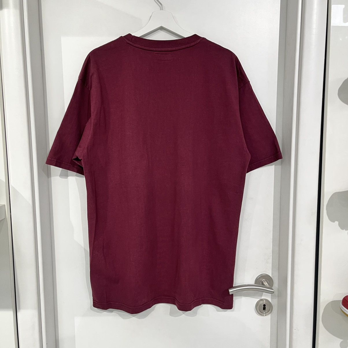 Market Market Random Workshop Bear Tee Burgundy Size US L / EU 52-54 / 3 - 2 Thumbnail