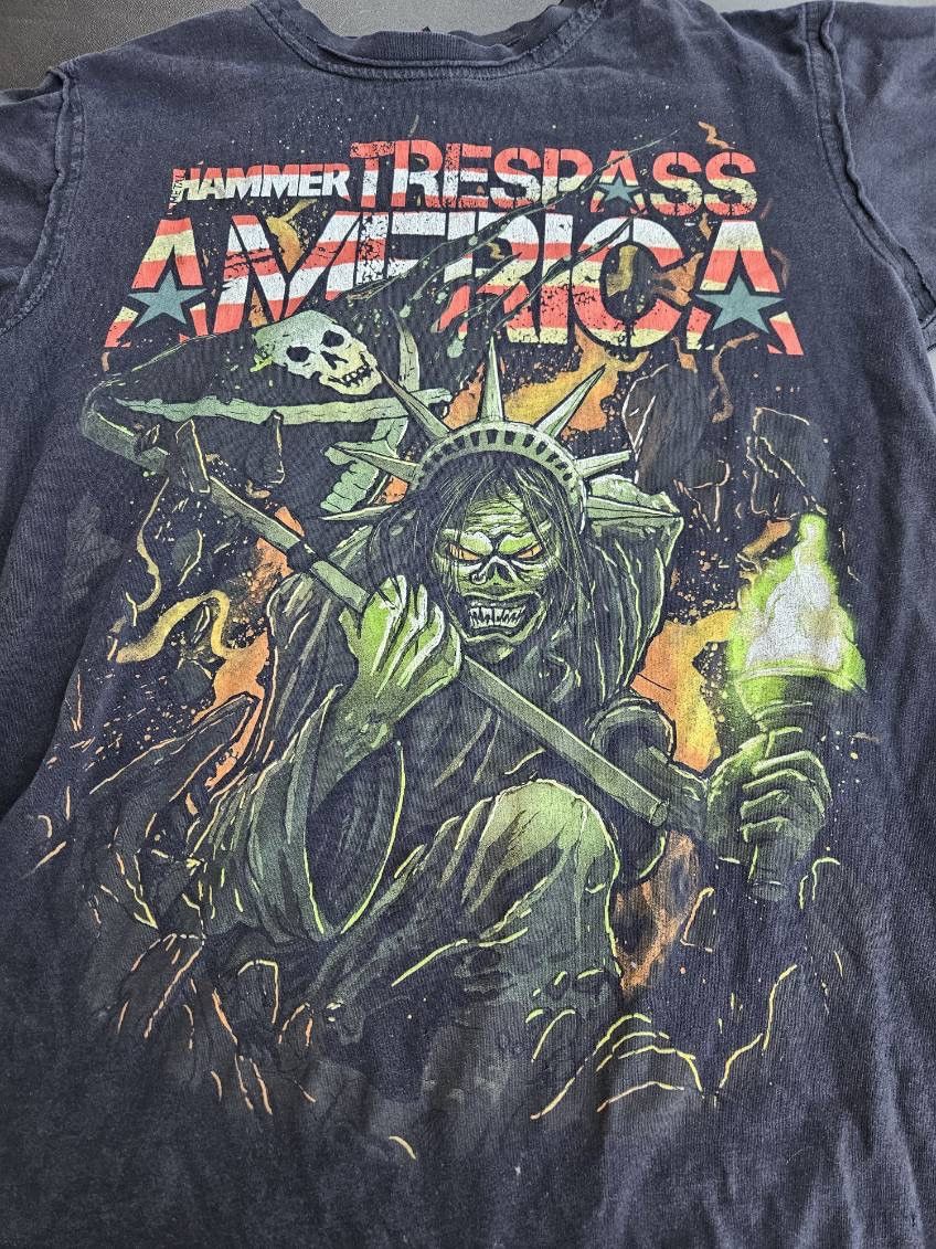 Other Trespass America Festival 2012 MMA Alphadog Tee Size US L / EU 52-54 / 3 - 3 Thumbnail
