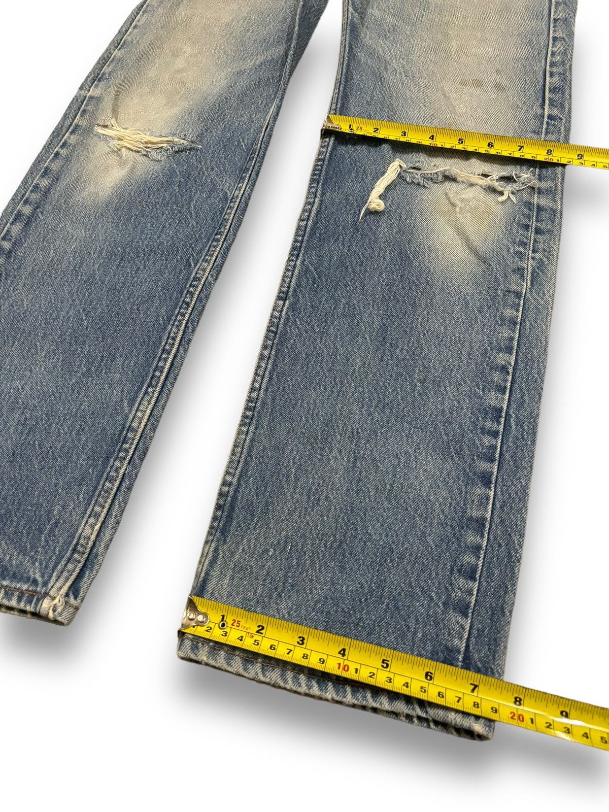 Levi's Vintage 90 Levis 501 Straight Leg Distressed Grunge Jeans Size US 31 - 19 Thumbnail