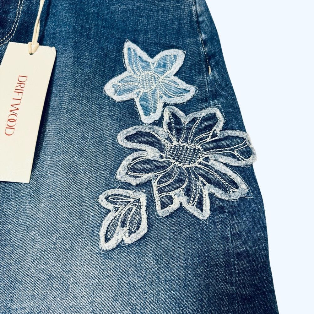 Other NWT New $148 Driftwood Embroidered Denim Mini Skirt Size 26 Size 26" / US 2 / IT 38 - 5 Thumbnail
