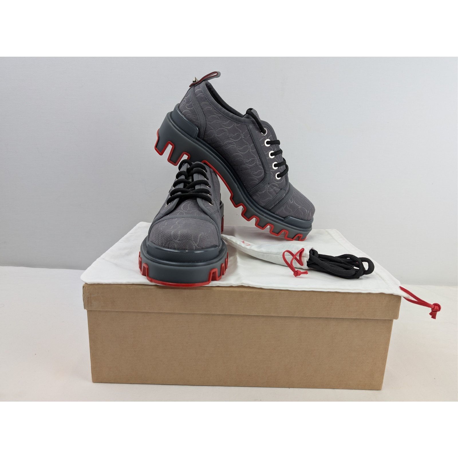 Christian Louboutin o1rshd1 Panamic Dune Flat Sneakers in Smoky Grey Size US 10 / EU 43 - 16 Thumbnail