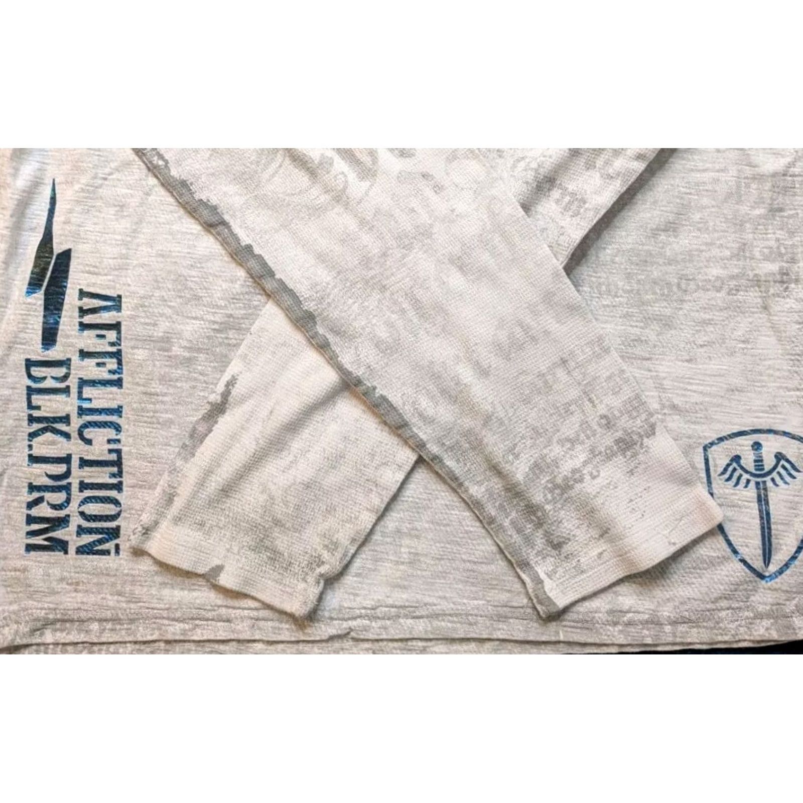 Affliction VINTAGE Affliction Hoodie Pullover USA Made Lightweight Wings Cross UFC Y2K Medium Size US M / EU 48-50 / 2 - 6 Thumbnail