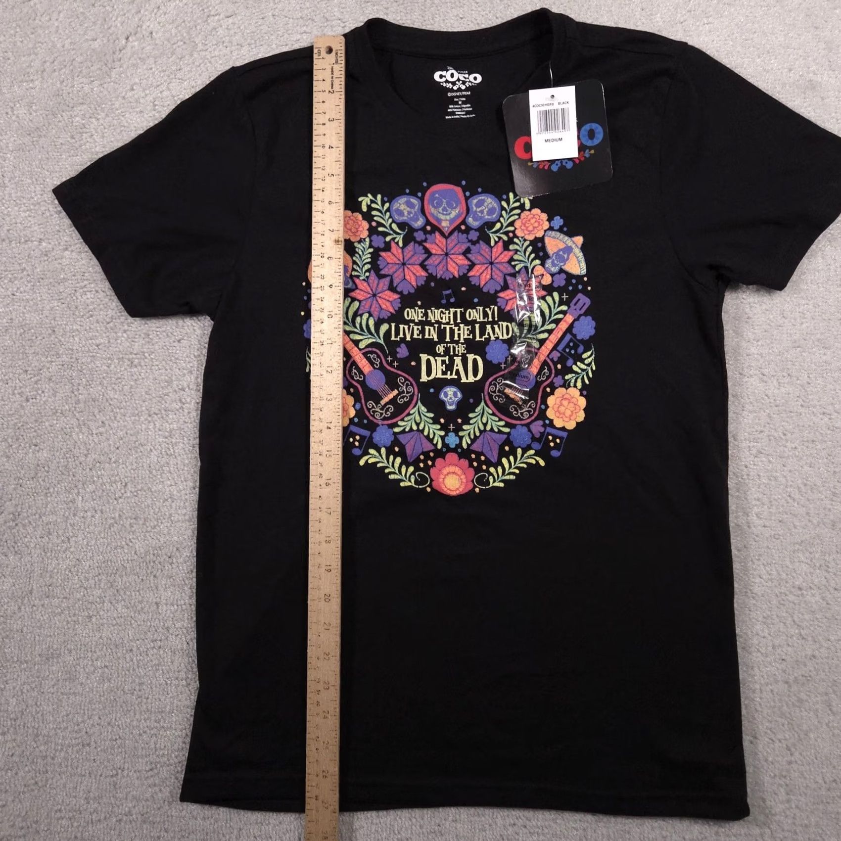 Disney Disney Pixar COCO Shirt Adult Medium Black Live in the Land of the Dead Movie Shirt Size US M / EU 48-50 / 2 - 7 Thumbnail