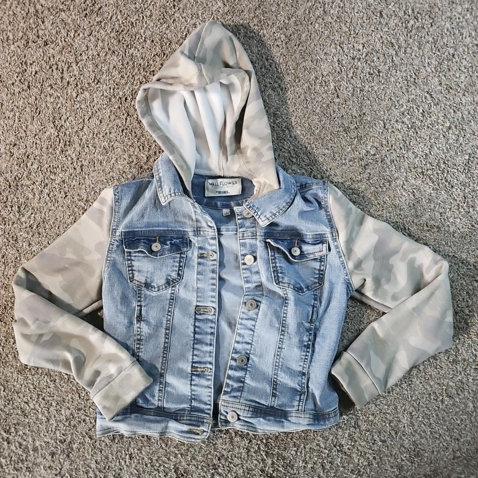 Other Wallflower Dreamer Fit Hooded Camo Jean Jacket S Size S / US 4 / IT 40 - 1 Thumbnail