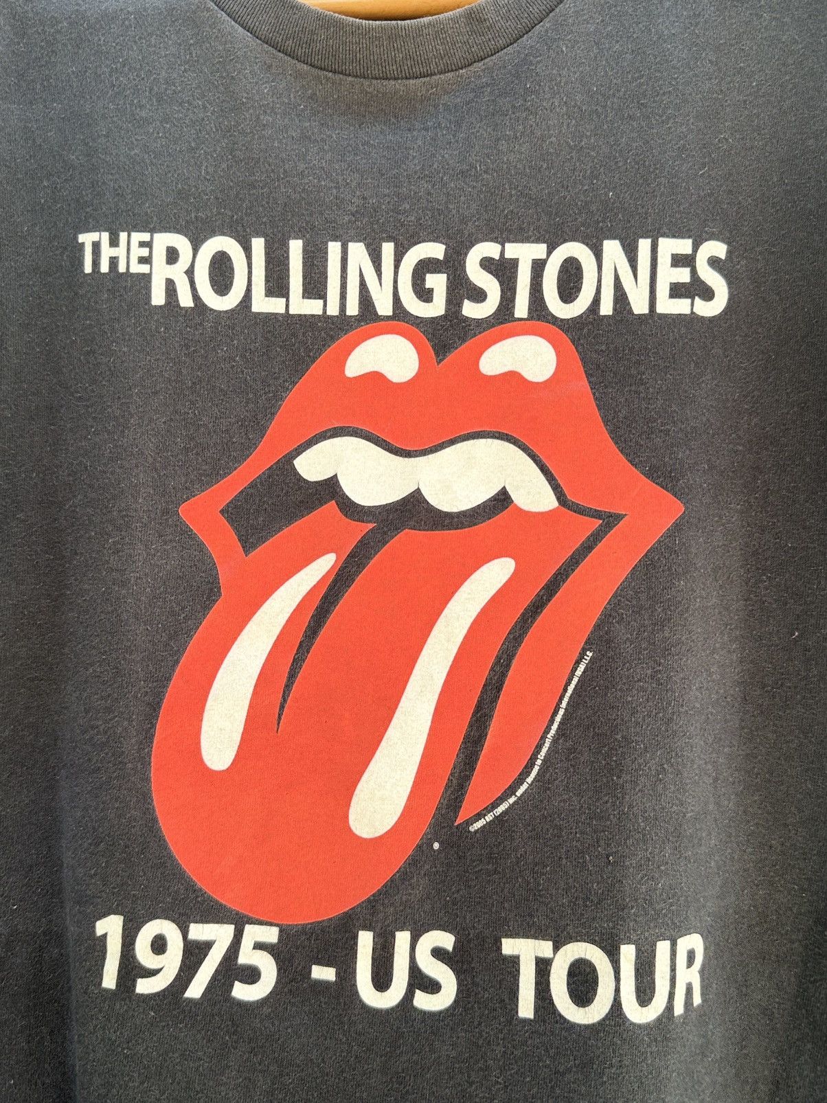 Band Tees Vintage The Rolling Stone 1975 Us Tour Faded Rock Grunge Tee Size US L / EU 52-54 / 3 - 2 Thumbnail
