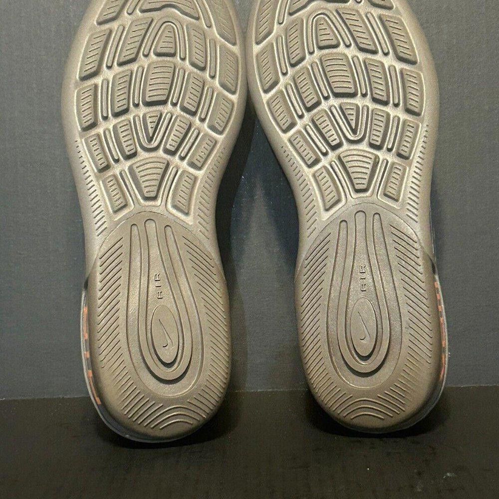 Nike NEW Nike Men's Air Max Axis AA2148-201 Moon Particle Sz 9 Size US 9 / EU 42 - 8 Thumbnail