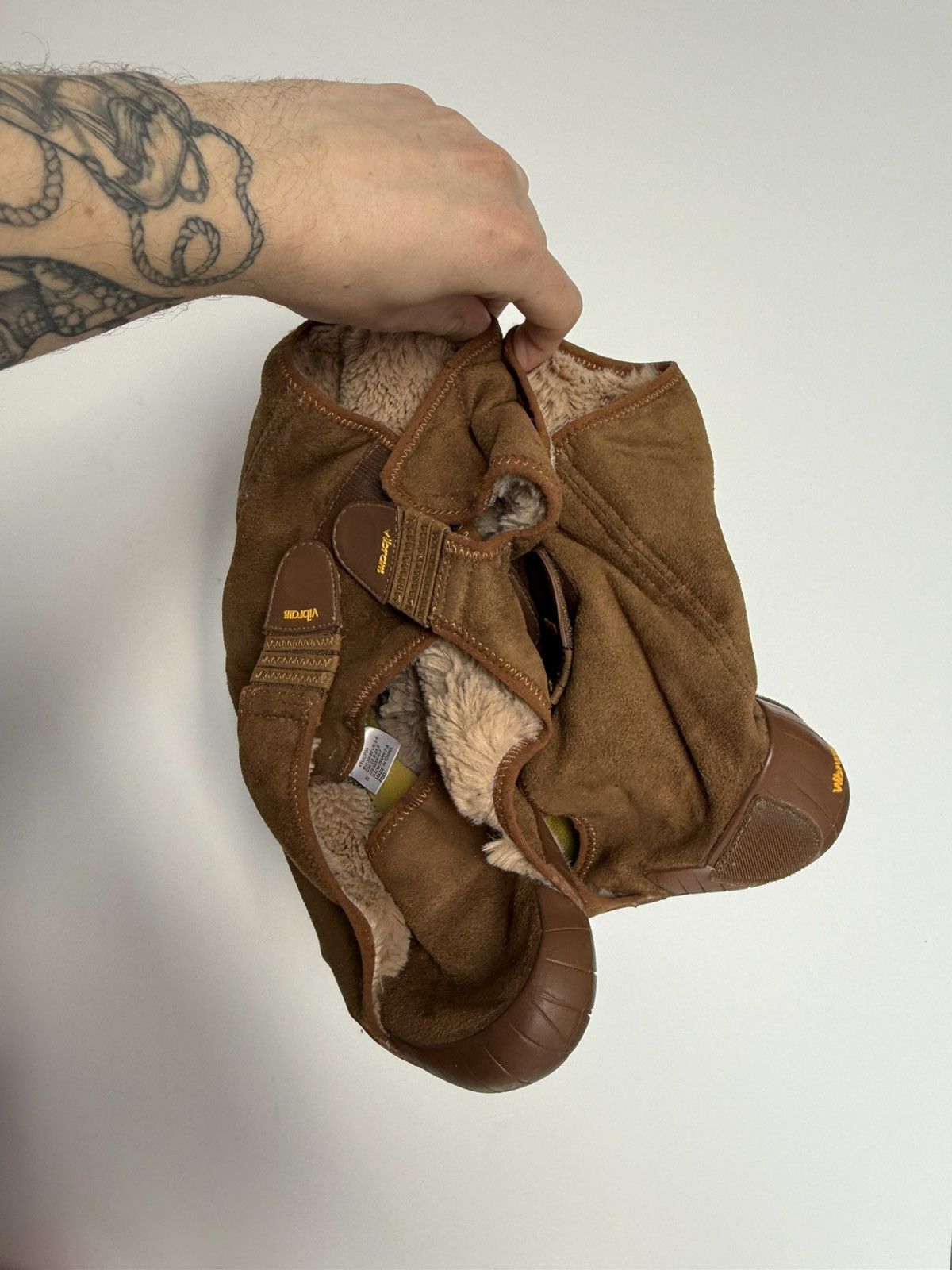 Japanese Brand Rare Furoshiki Vibram Y2K Fur Suede Japanese Shoes Size38-39 Size US 6.5 / EU 39-40 - 16 Thumbnail