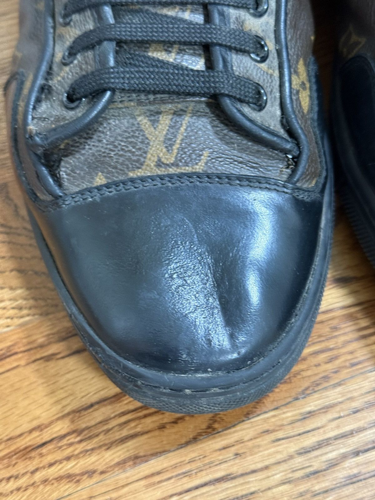 Louis Vuitton Louis Vuitton Calfskin Monogram Slalom Sneakers Leather Size US 9.5 / EU 42-43 - 17 Thumbnail