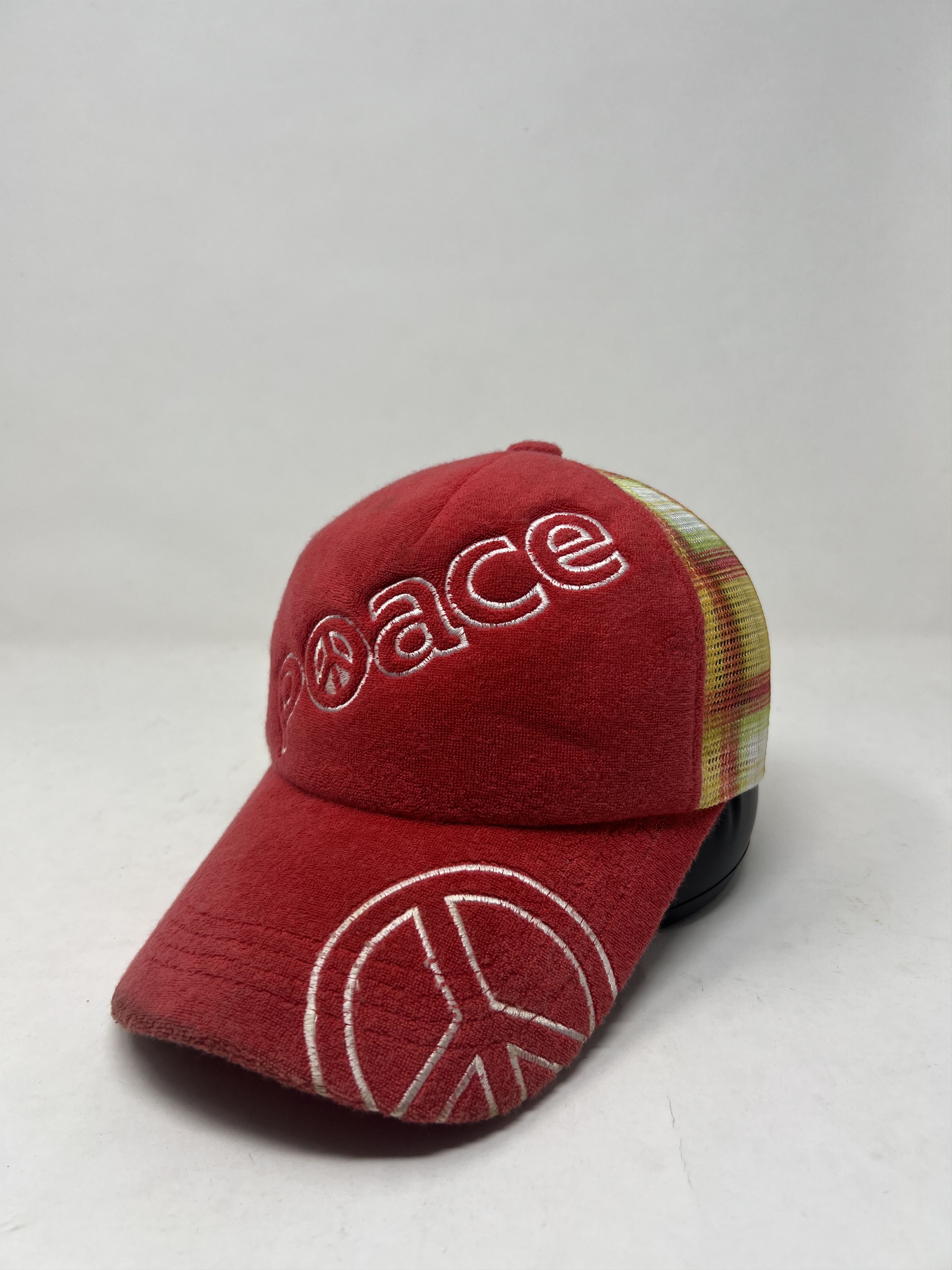 Japanese Brand Peace No War Trucker Hat Size ONE SIZE - 1 Thumbnail