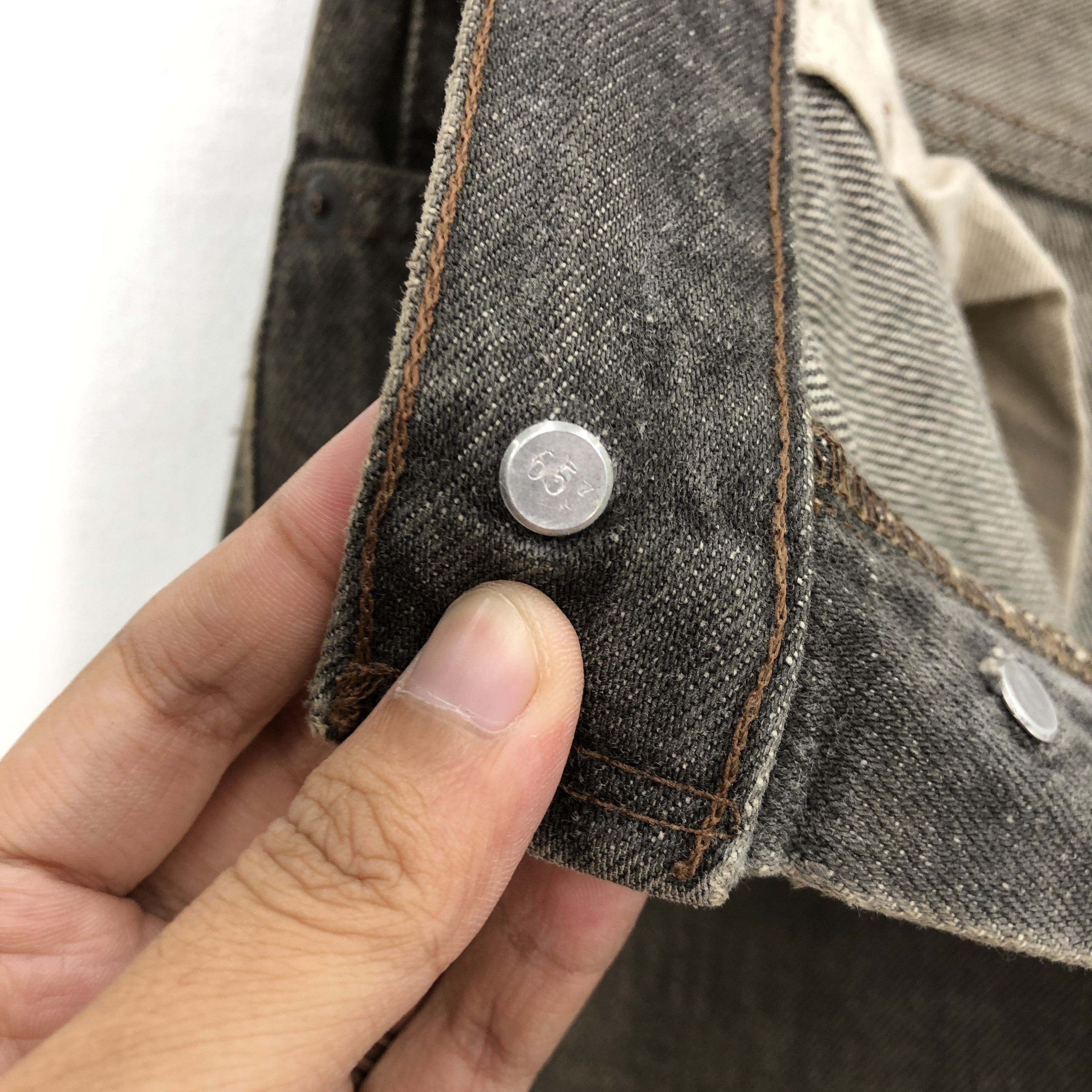 Levi's Vintage Levi's Faded Black Jeans Levis 501 Ash Gray Denim Size 28" / US 6 / IT 42 - 6 Thumbnail