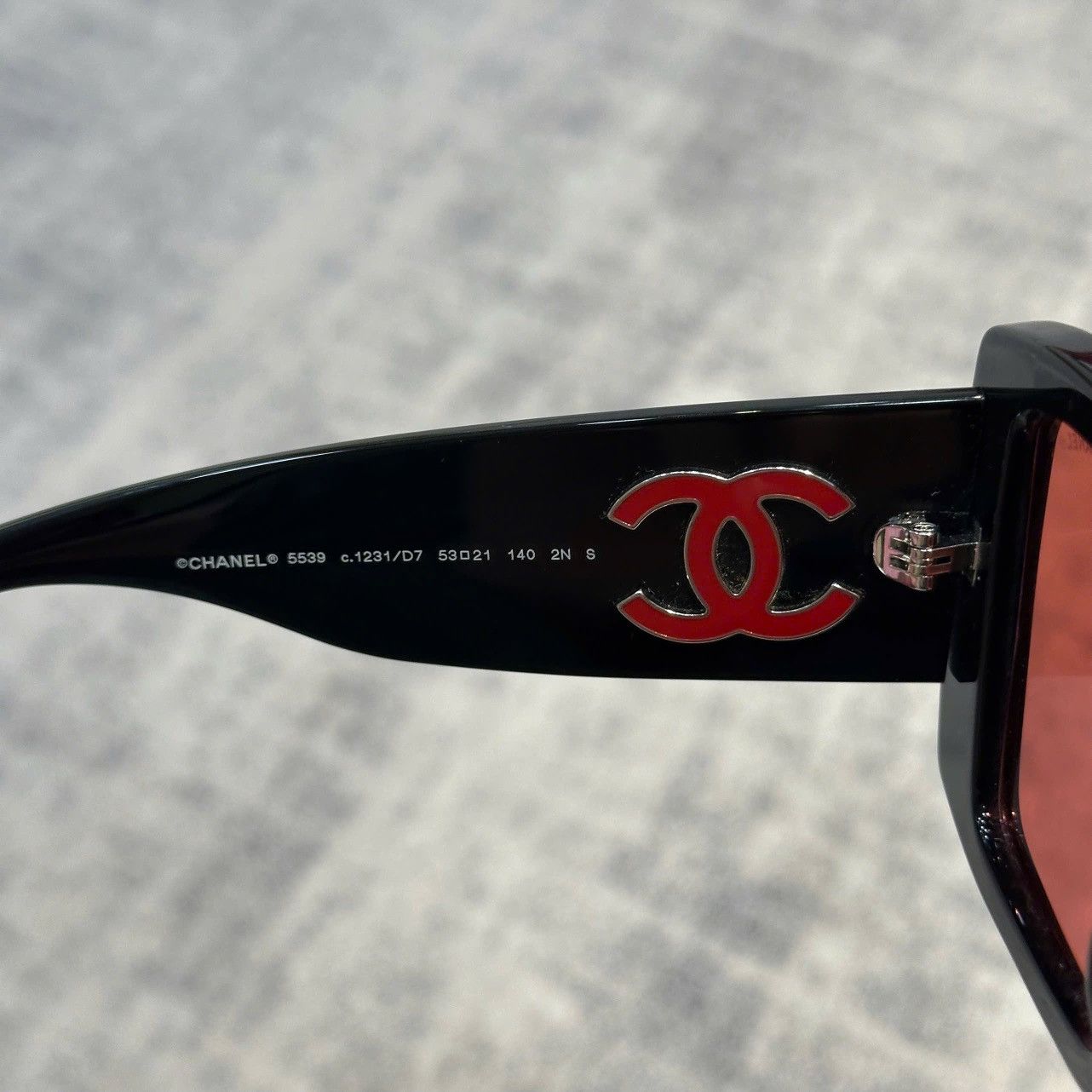 Chanel Chanel 0CH5539 1231D7 Size ONE SIZE - 6 Thumbnail