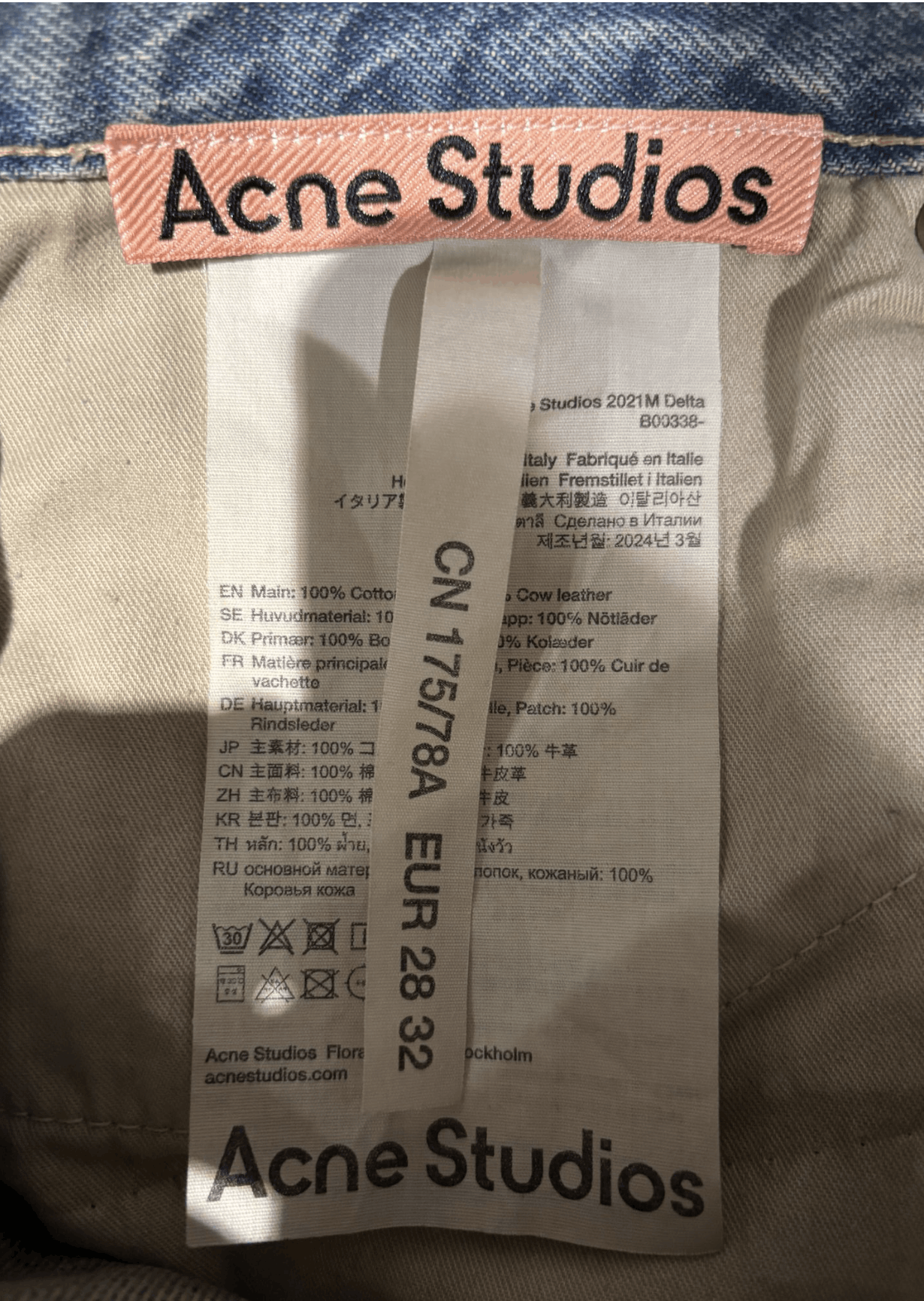 ob1o1e0524 Slippers And Clogs in Beige