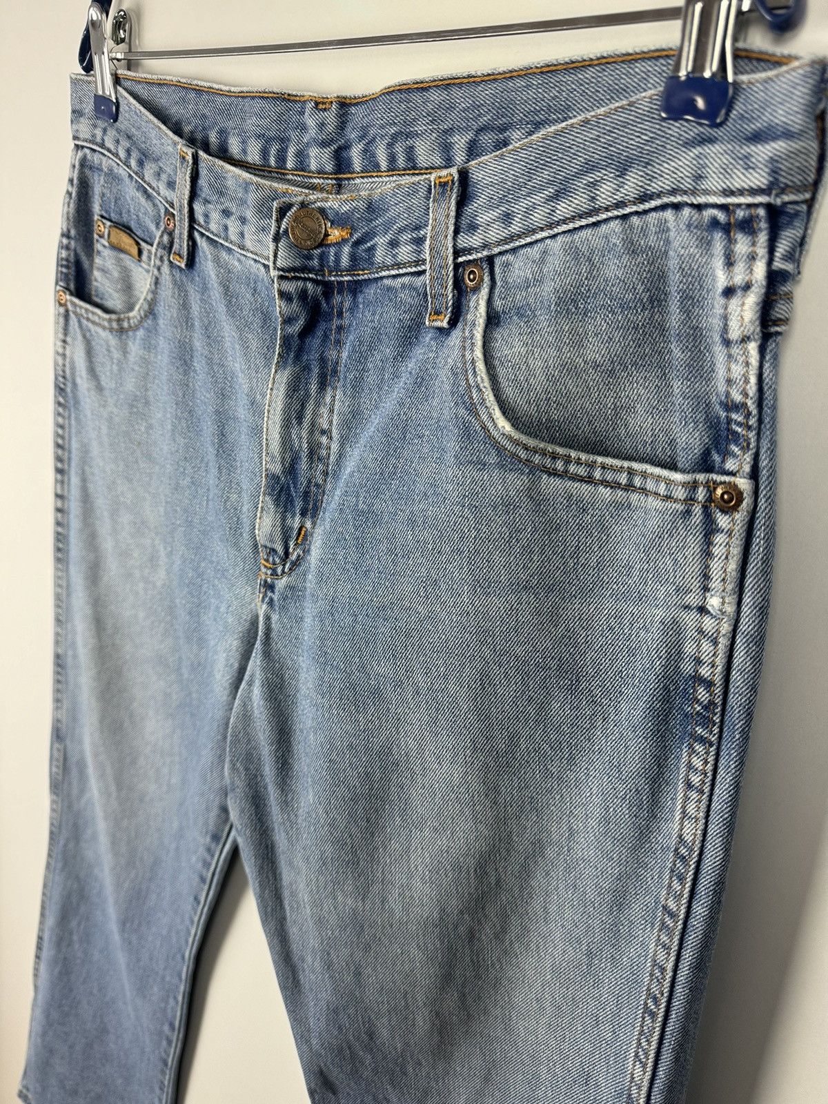 Vintage Essential Wrangler Regular Fit Light Wash Cotton Denim Jeans Size US 32 / EU 48 - 4 Thumbnail