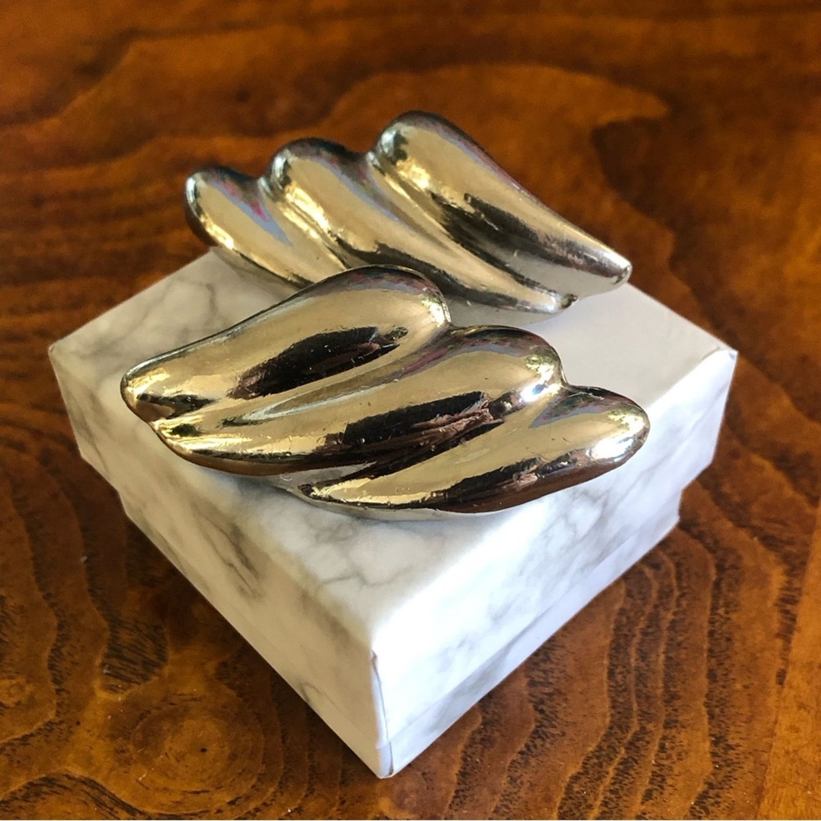 Vintage Vintage 80s large Angel wing style silver plated earrings Size ONE SIZE - 1 Thumbnail