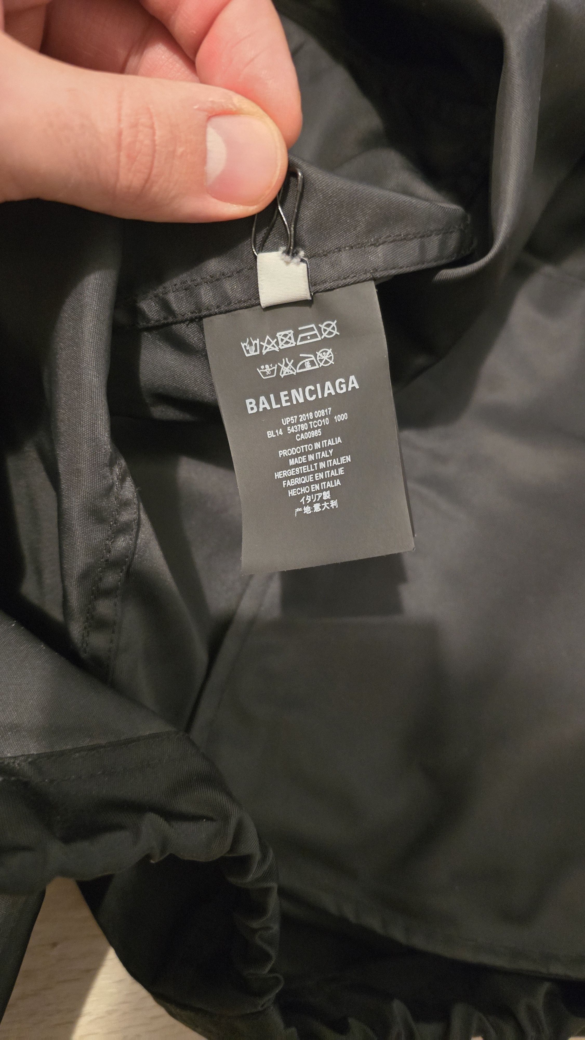 Balenciaga Balenciaga FW18 - World Food Programme Jacket Size US M / EU 48-50 / 2 - 7 Thumbnail
