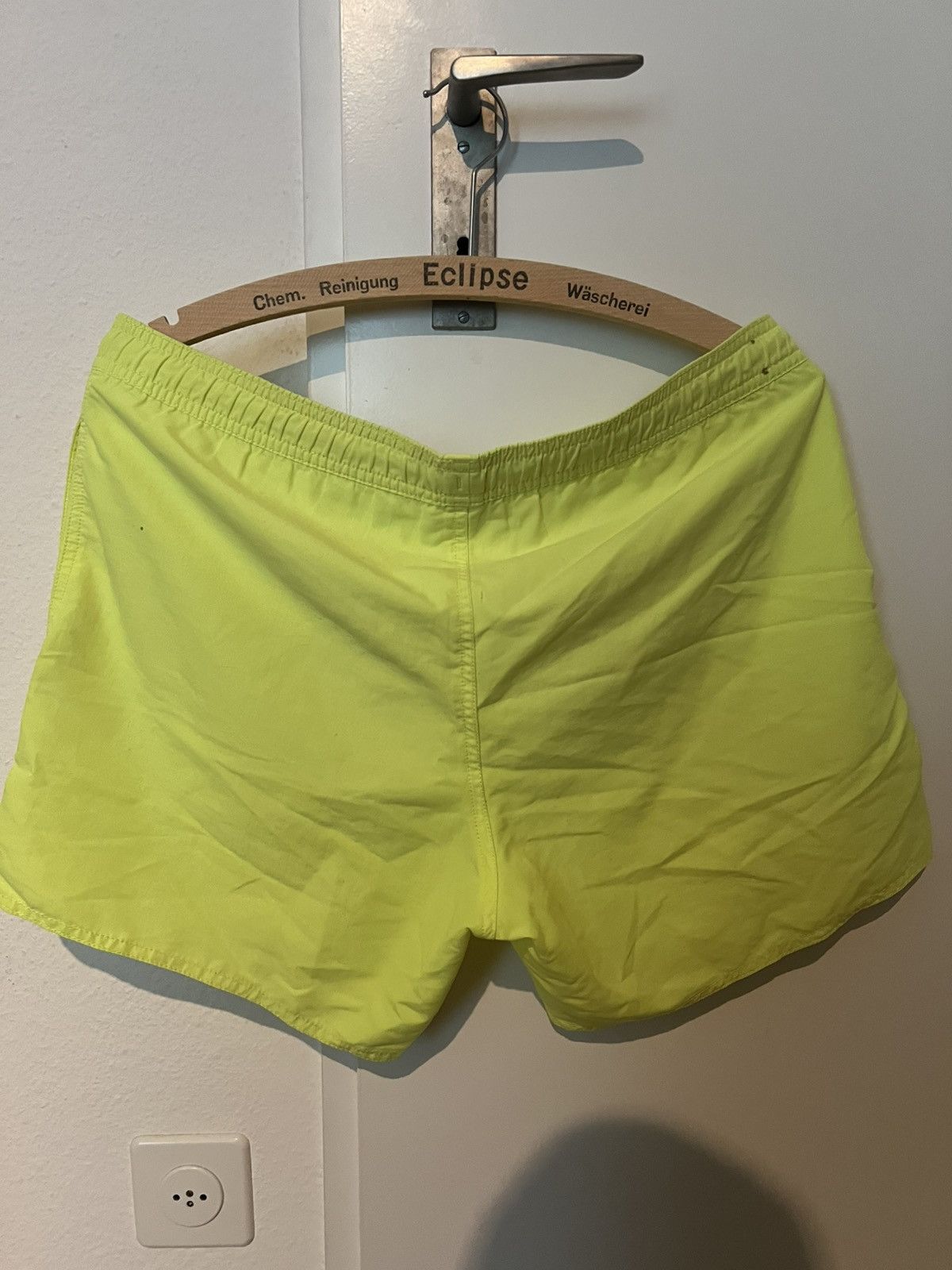 Emporio Armani Yellow EA7 Swimshorts Size US 30 / EU 46 - 2 Thumbnail