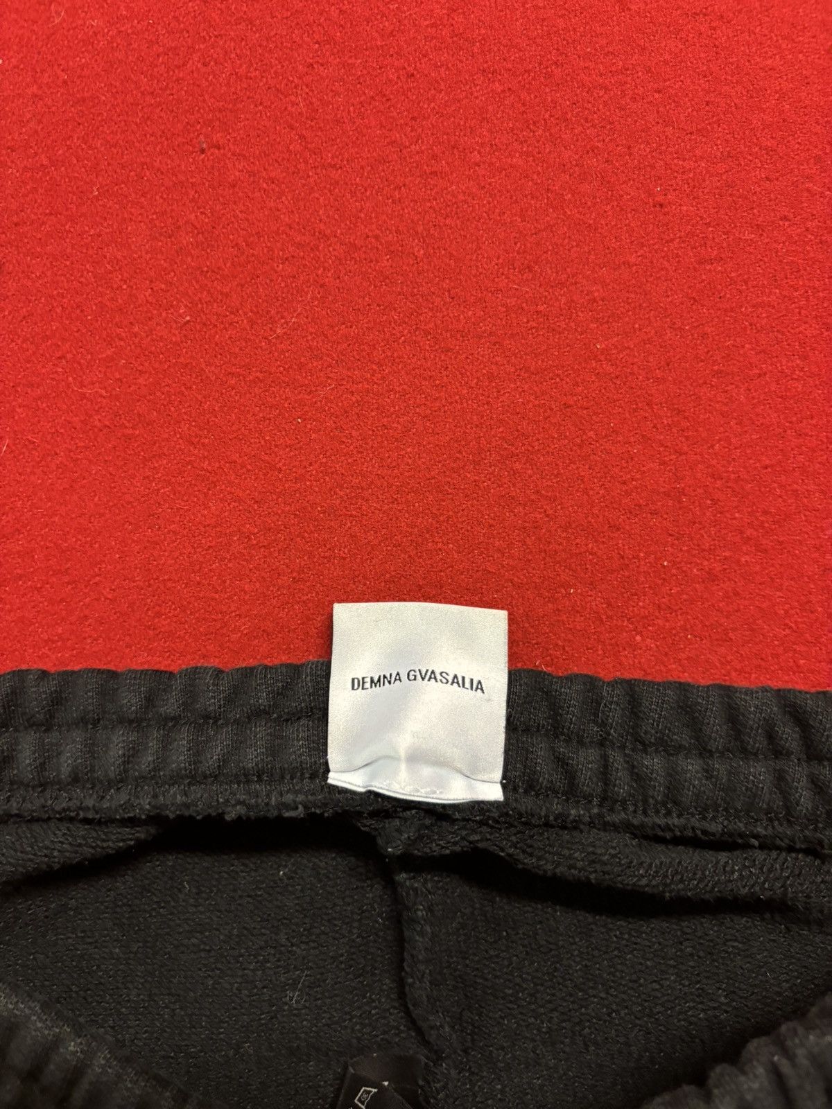 Vetements vetements washtag sweatpants Size US 28 / EU 44 - 6 Thumbnail