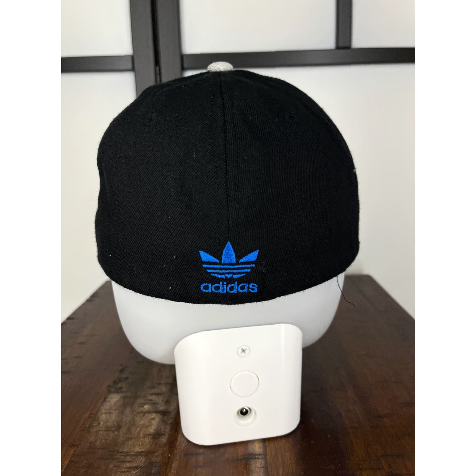 Adidas adidas Hat Cap Fitted Adult One Size Black Embroidered Acrylic Wool Blend Twill Baseball Cap Men Logo Outdoor Casual 90s, Vintage Mens Size ONE SIZE - 6 Thumbnail
