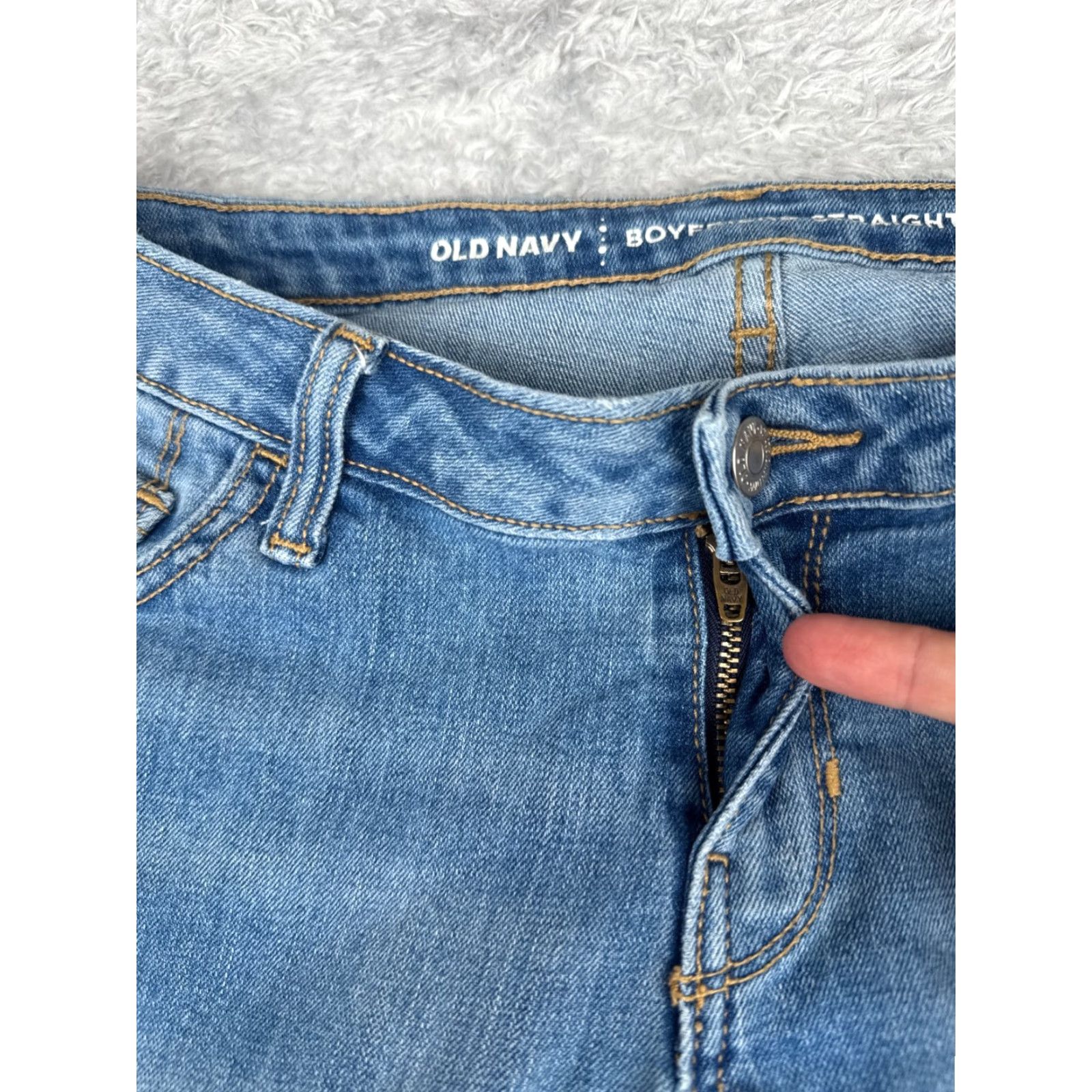 Old Navy Old Navy Jeans Womens 6 Blue Denim Boyfriend Straight Distressed Mid Rise 30x29 Size 28" / US 6 / IT 42 - 5 Thumbnail