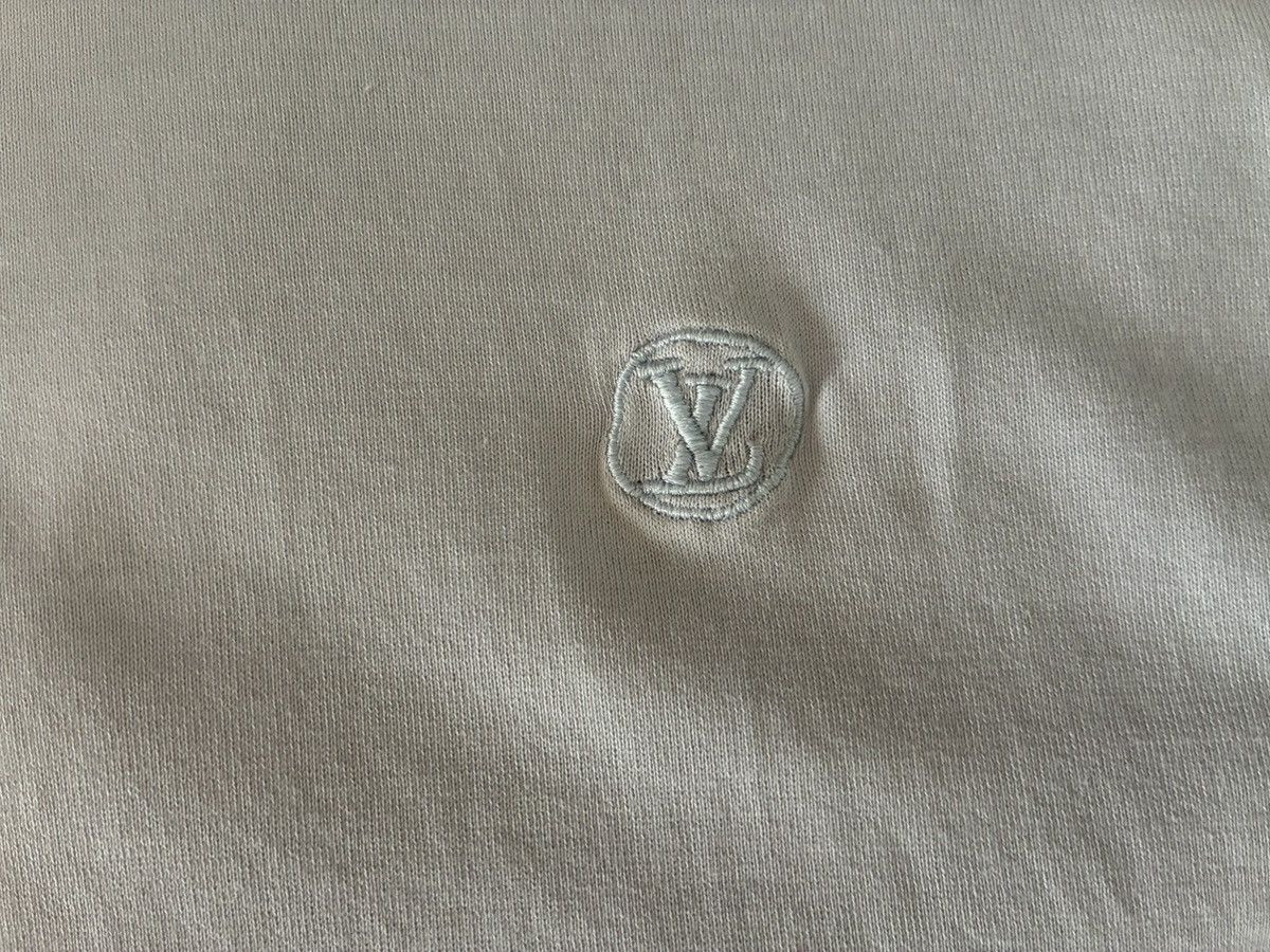 Louis Vuitton Louis Vuitton Lavender Classic T-Shirt Size US L / EU 52-54 / 3 - 4 Thumbnail