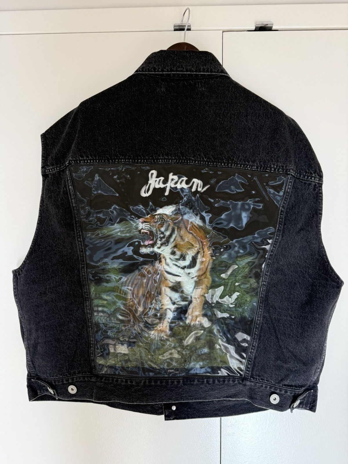Doublet Doublet Black Denim Silk 3D Tiger Vest Size US L / EU 52-54 / 3 - 1 Thumbnail